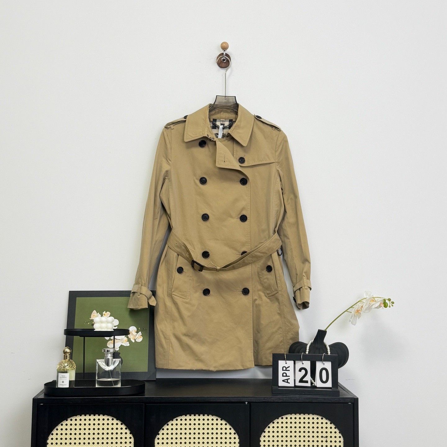 Burberry Burberry Khaki Trench Coat UK10 Size S / US 4 / IT 40 - 1 Thumbnail