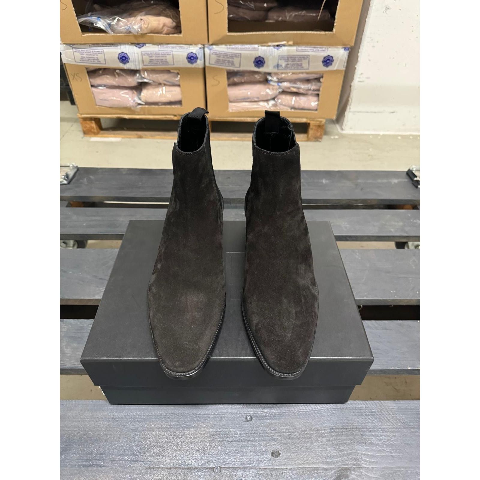 Saint Laurent Paris o1alsimx924 375680 Suede Chelsea Boots in Black Size US 12 / EU 45 - 8 Thumbnail