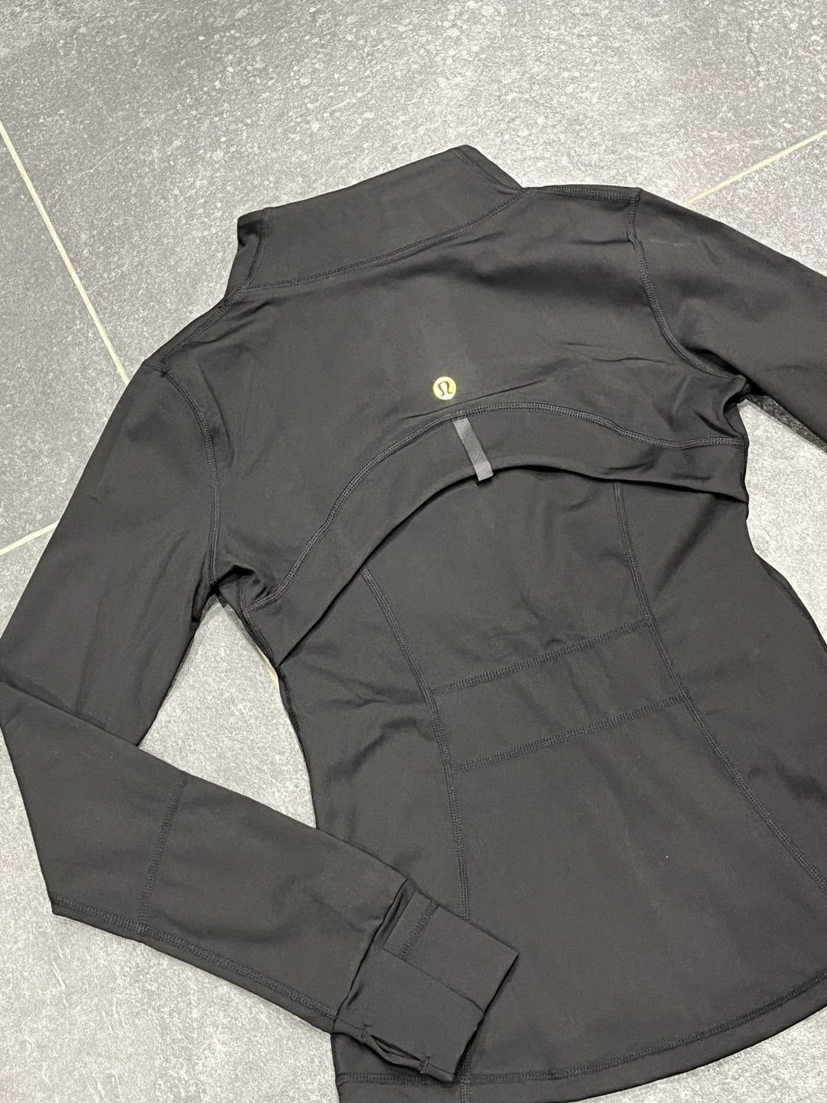 Lululemon Lululemon black gold zipper define jacket pilates girl Size XS / US 0-2 / IT 36-38 - 6 Thumbnail