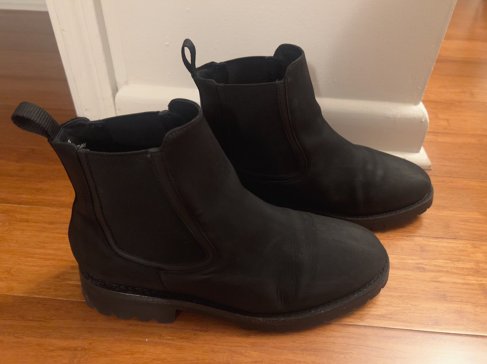 Thursday Boot Company Thursday Legend Chelsea Boot (LIKE NEW) Size US 10 / EU 43 - 2 Thumbnail