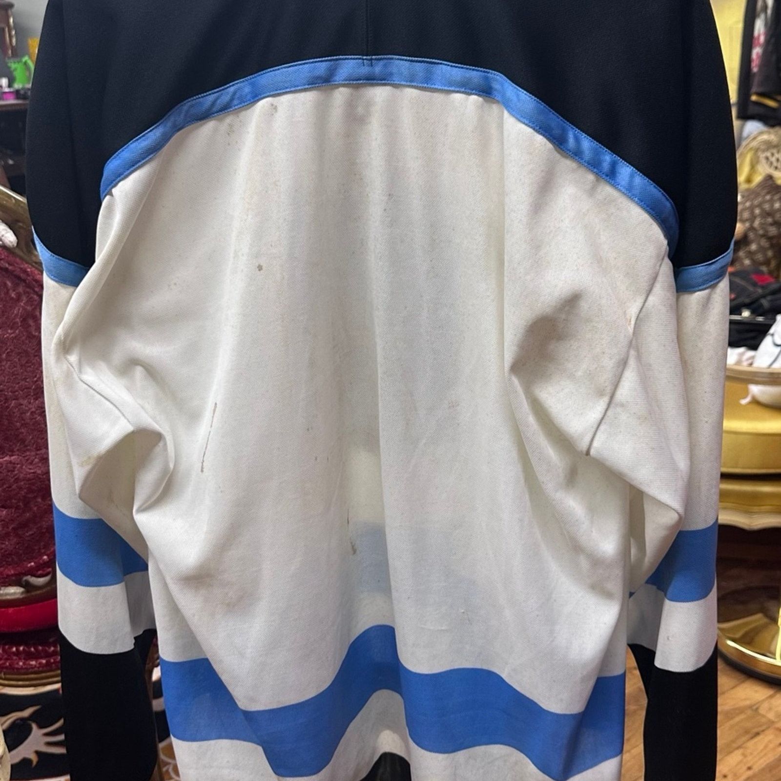 Other RARE ATLANTA KNIGHTS JERSEY SIGNED BY ENTIRE TEAM!! Size US XL / EU 56 / 4 - 5 Thumbnail