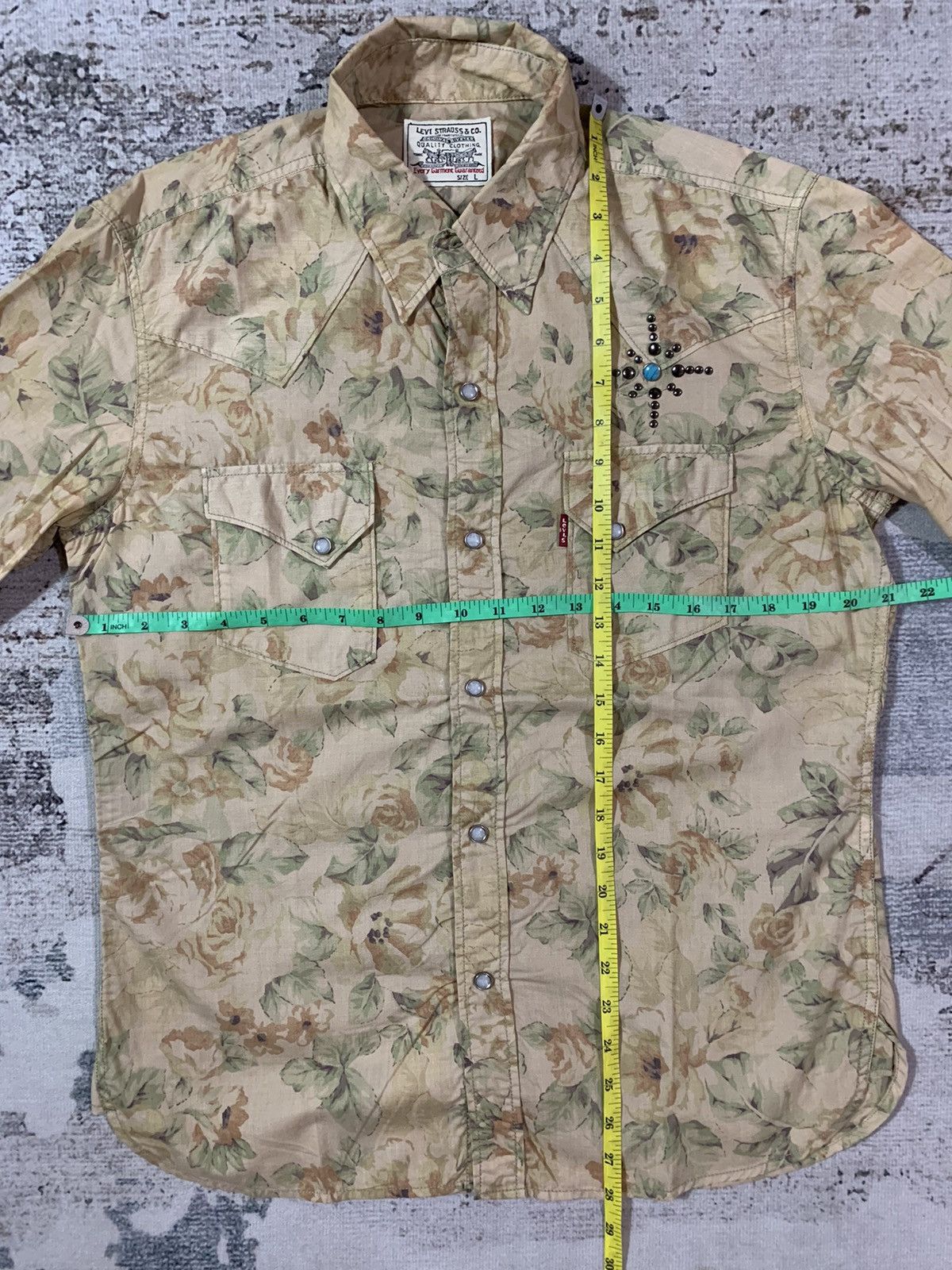 Levi's × Levi's Vintage Clothing × Vintage Vintage Levi's Western Flowers Studded Shirt Size US L / EU 52-54 / 3 - 8 Thumbnail