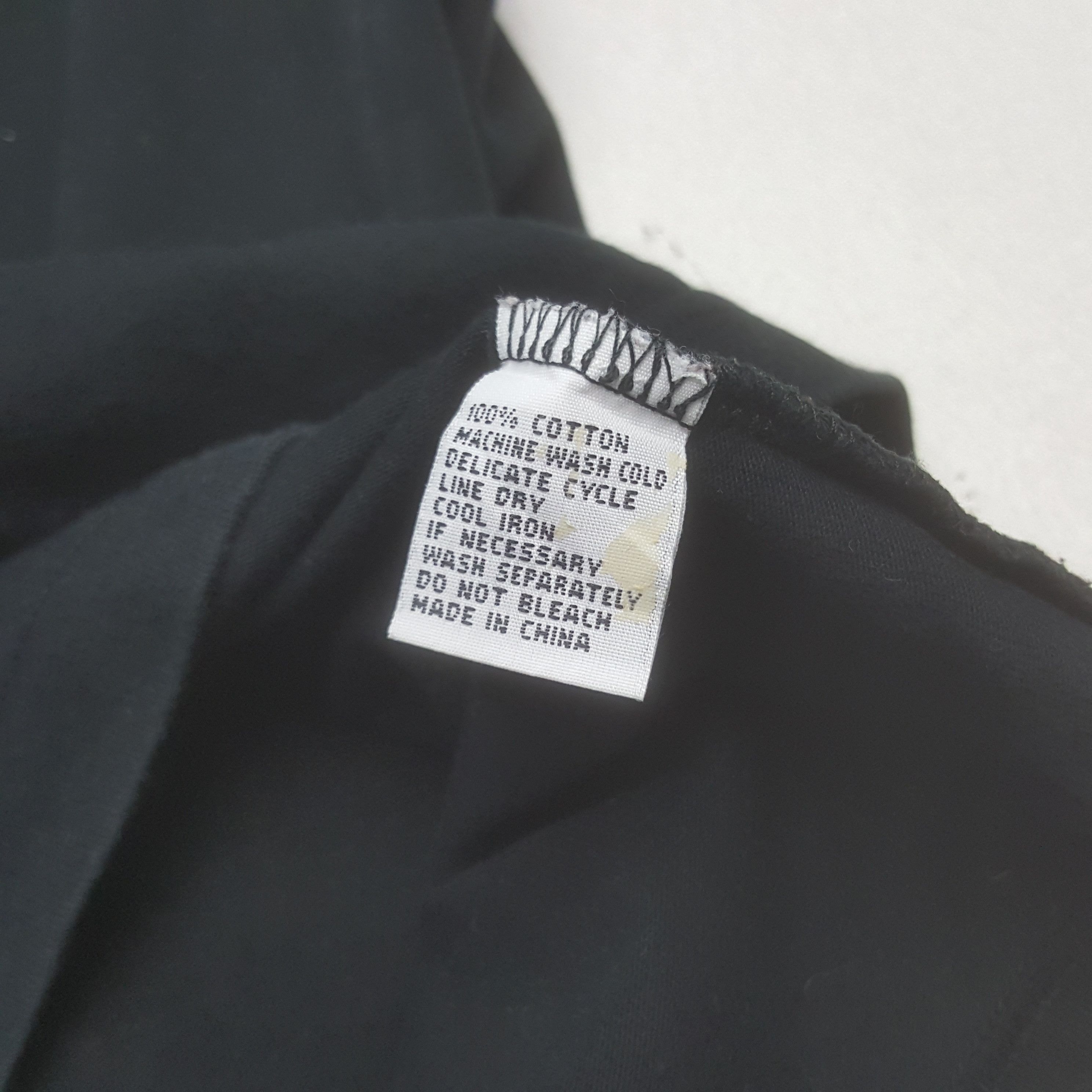 Vintage × Yves Saint Laurent Vintage Yves Saint Laurent Spell Out Tshirt Size US M / EU 48-50 / 2 - 6 Thumbnail
