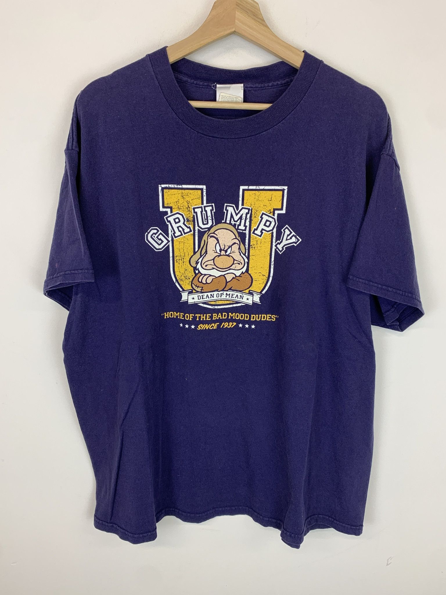Vintage Vitnage Grumpy Dean of Mean Snow White Disney Tee Size XL Size US L / EU 52-54 / 3 - 1 Thumbnail