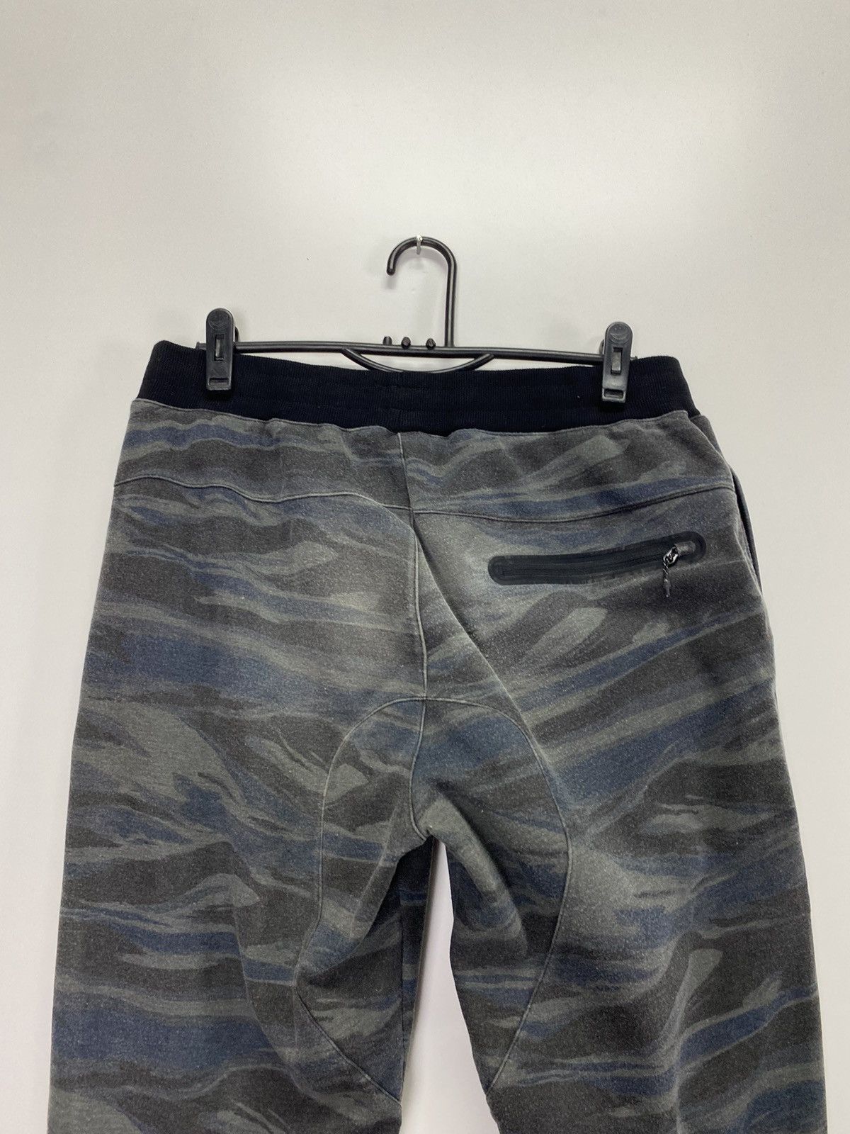 Quiksilver Quicksilver Sweatpant Camo Design Size US 32 / EU 48 - 10 Thumbnail