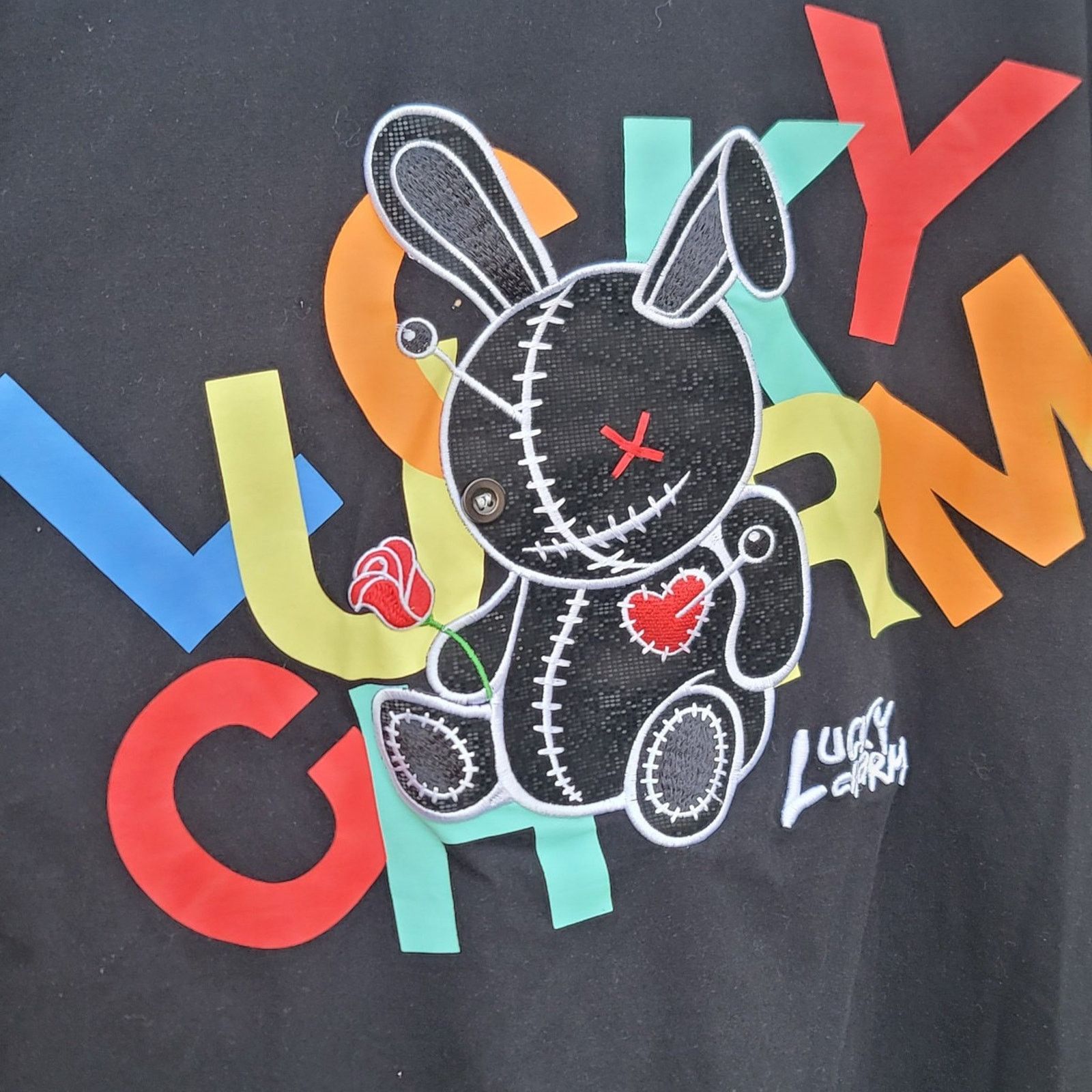 The Unbranded Brand Lucky Charm Embroidered T-shirt Size US XL / EU 56 / 4 - 2 Thumbnail