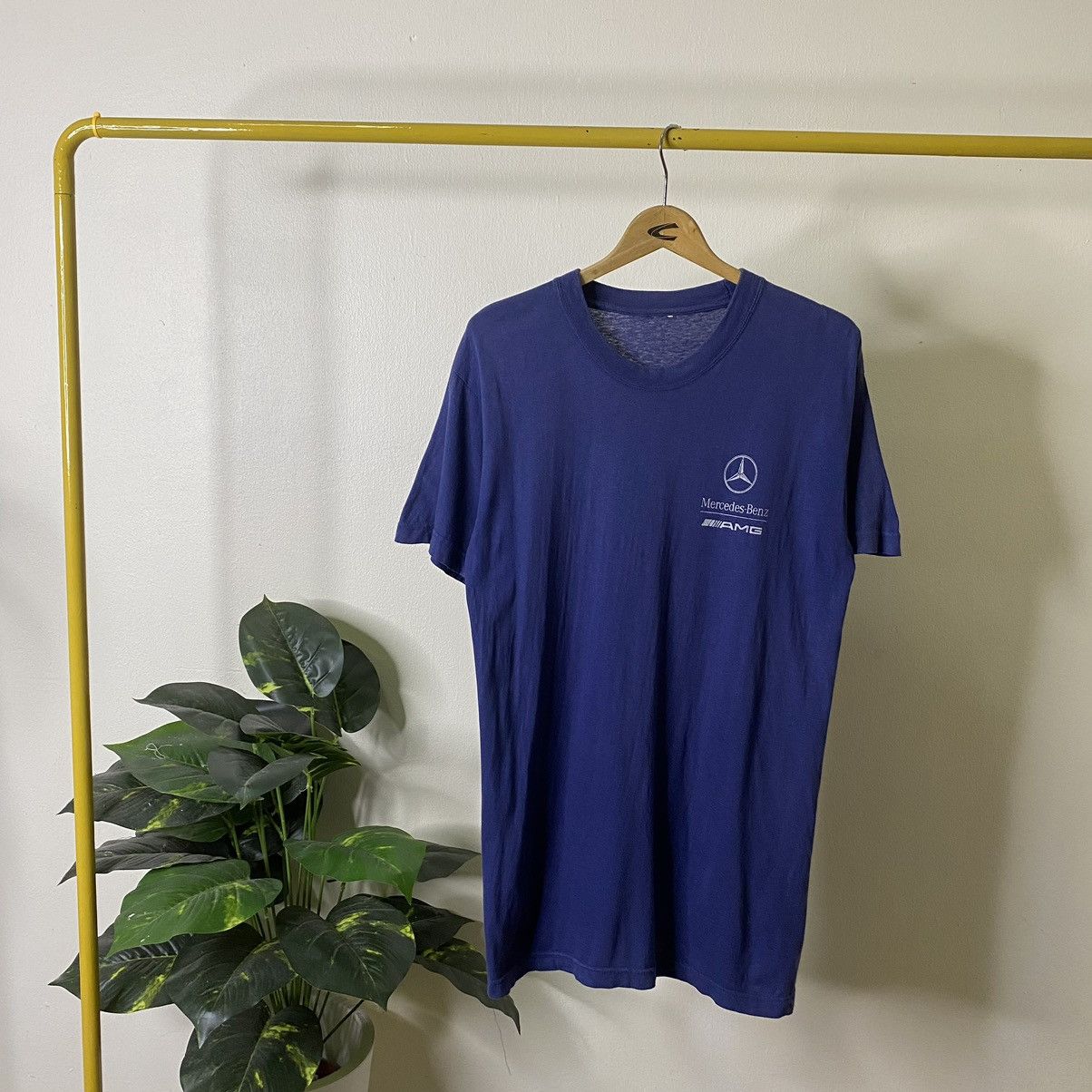 Mercedes-Benz × Vintage Vintage 2000s Mercedez Benz AMG Tee Size US M / EU 48-50 / 2 - 1 Thumbnail