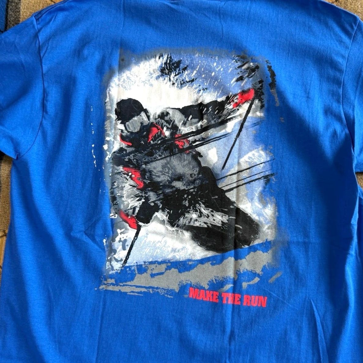 Marlboro VINTAGE Marlboro Skiing T-Shirt Men’s XL Blue 90’s Single Stitch Graphic Shirt Mens 90s Ski Blue XL Size US XL / EU 56 / 4 - 4 Thumbnail
