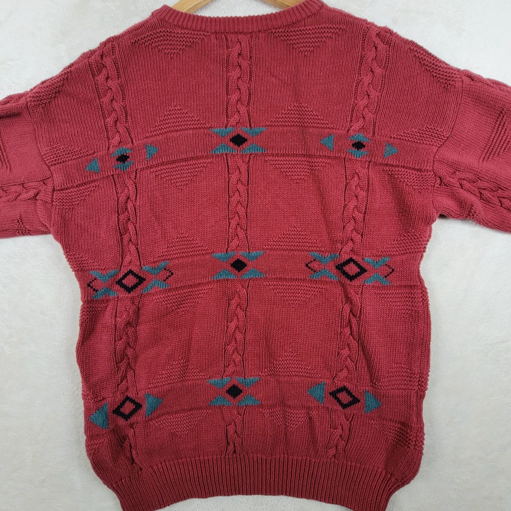 Izod VINTAGE Izod Club Mens L Knit Crewneck Sweater Red Geometric Aztec Retro 90s Size US L / EU 52-54 / 3 - 3 Thumbnail