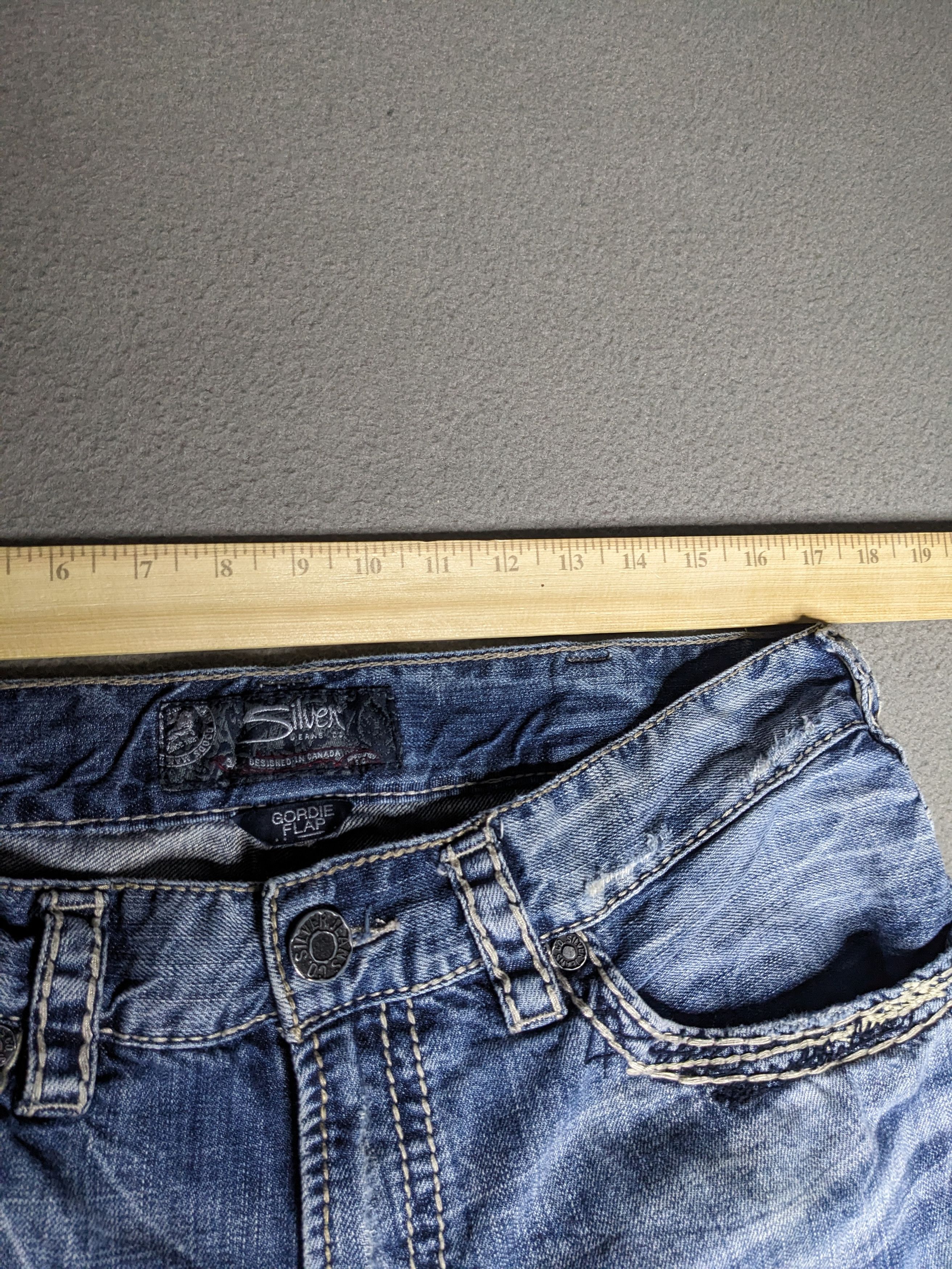Silver Jeans Co. VTG Silver Jeans 35x33 Grodie Flap Thick Stitch Denim Y2K Size US 35 - 15 Thumbnail