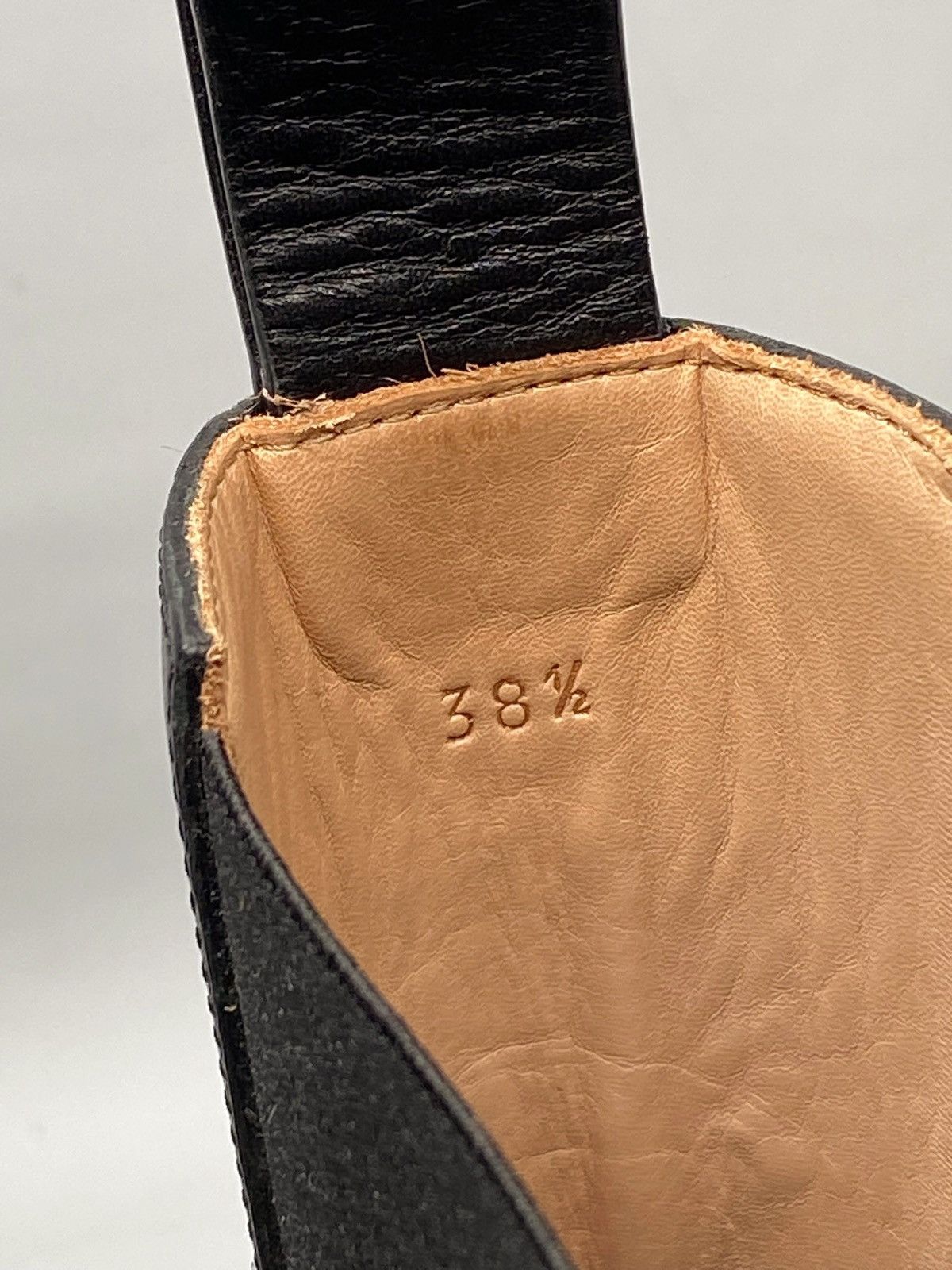 Bottega Veneta Bottega Veneta Lug Sole Leather Boots size 38.5 Size US 8.5 / IT 38.5 - 10 Thumbnail