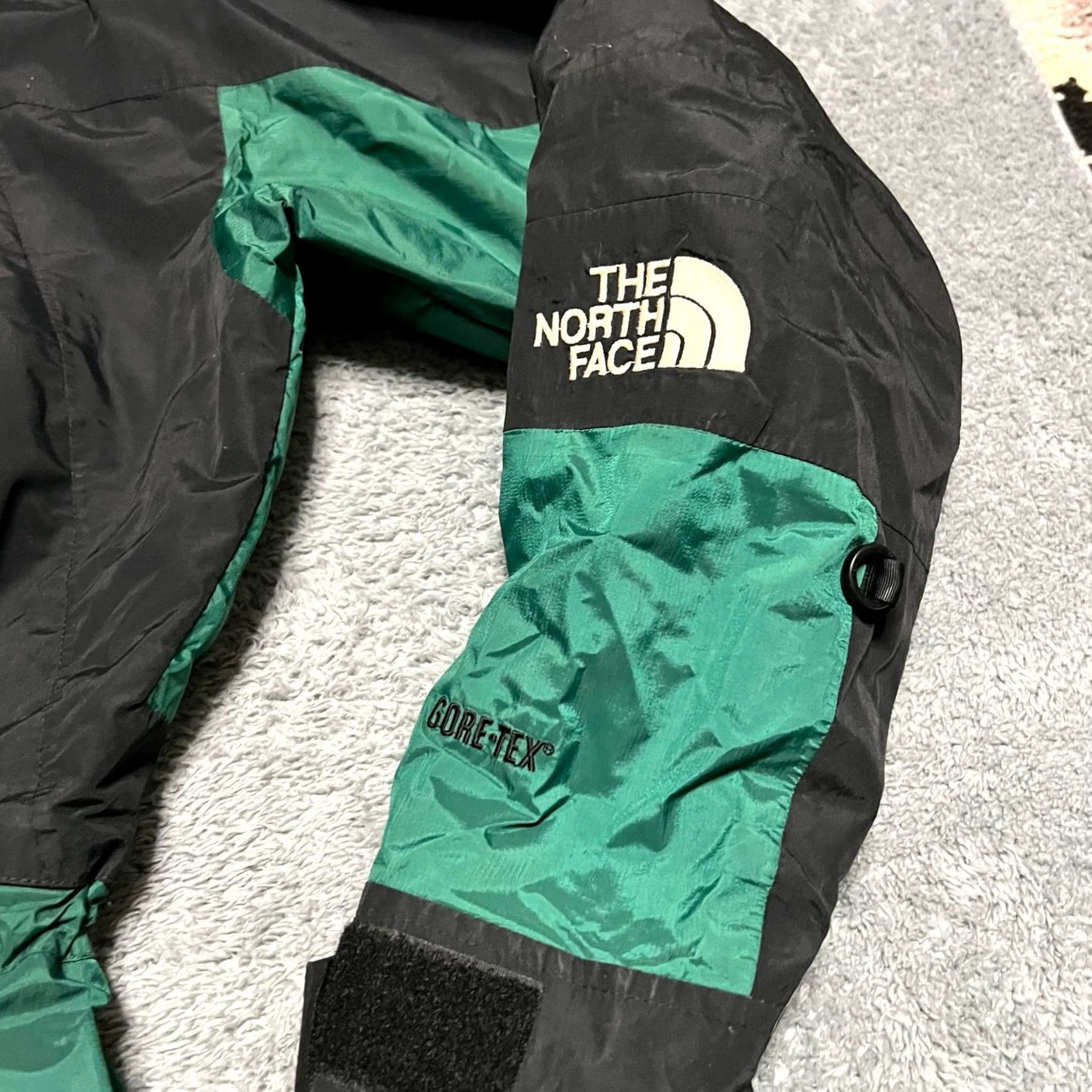 The North Face VINTAGE The North Face Jacket Mens M Green Goretex Rain Mountain 90s Mens Jacket Dark Green Rain Coat Nylon Mountain Goretex Rain Mens Size US M / EU 48-50 / 2 - 2 Thumbnail