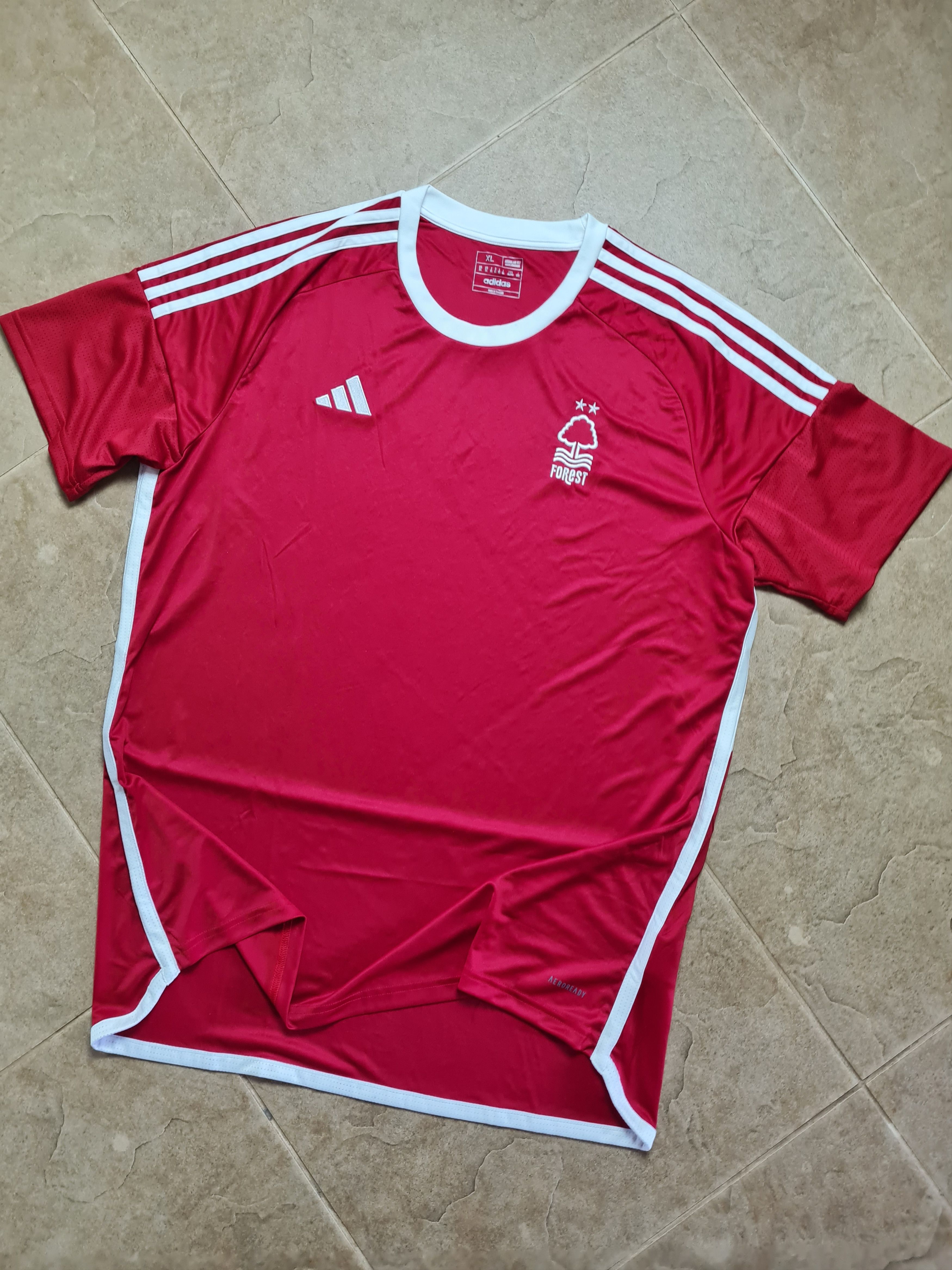 Adidas FOOTBALL SHIRT NOTTINGHAM FORESTADIDAS SIZE XLSOCCER JERSEY Size US XL / EU 56 / 4 - 3 Thumbnail
