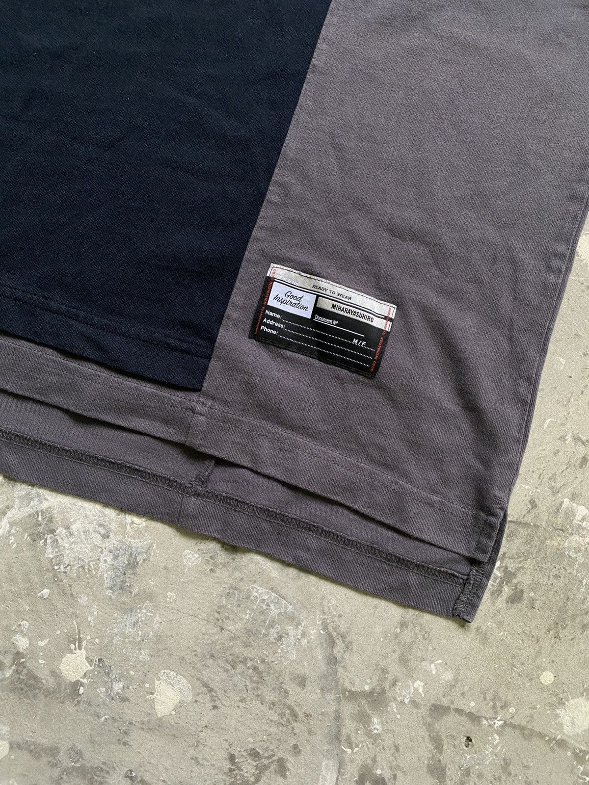 GU × Maison MIHARA YASUHIRO Maison Mihara Yasuhiro X GU Good Inspiration Double T Shirt Size US L / EU 52-54 / 3 - 6 Thumbnail
