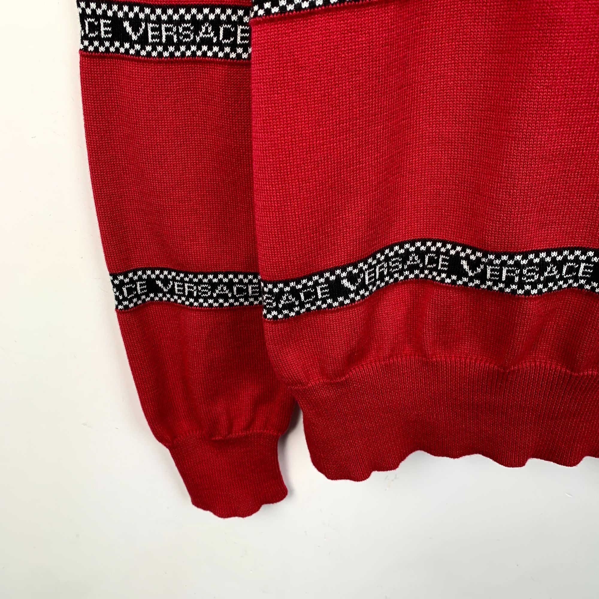Versace Versace Red Logo Striped Crew Neck Sweater 46 S Long Sleeve Size S / US 4 / IT 40 - 4 Thumbnail