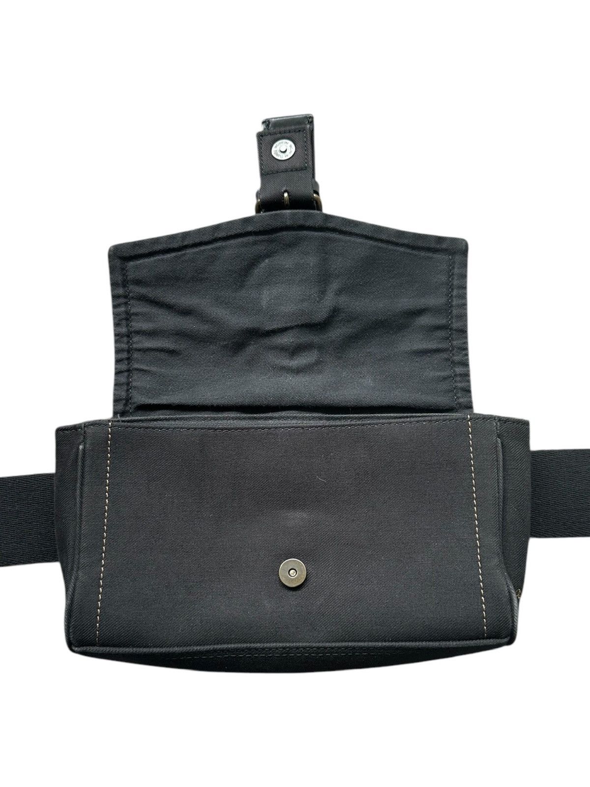 agnes b. 2004 Agnes.B Voyage avant-garde waist bag Size ONE SIZE - 8 Thumbnail