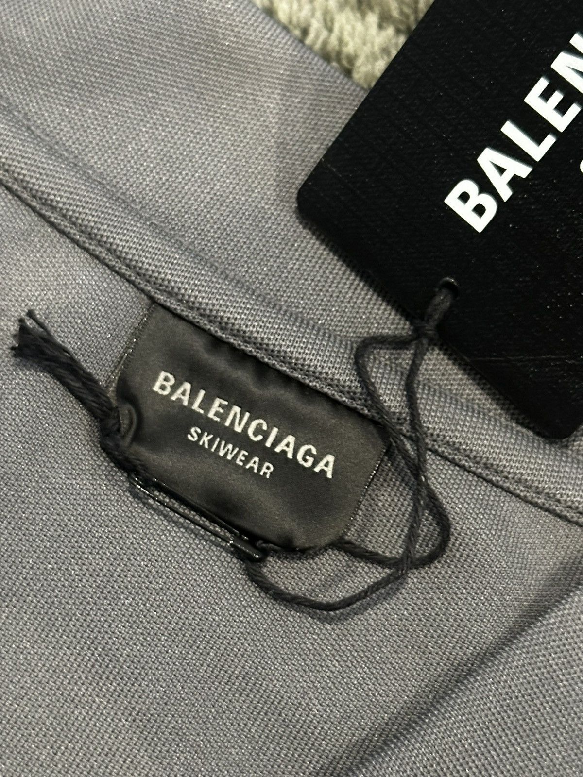 Balenciaga Balenciaga 3B Sports Icon Long-sleeve Ski Jersey 3M logo Size US L / EU 52-54 / 3 - 11 Thumbnail