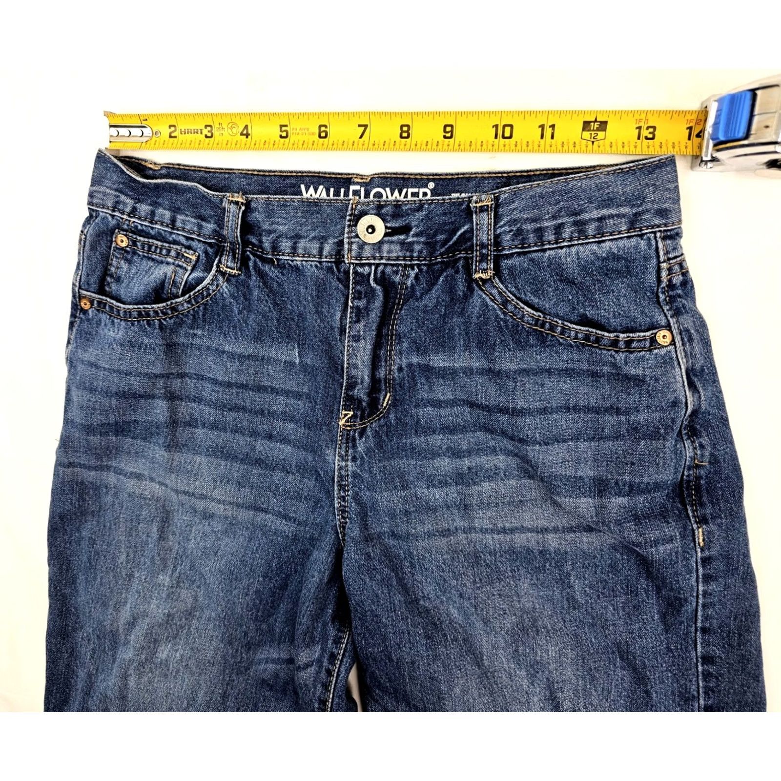 Vintage WallFlower Skater Fit Distressed Jeans Juniors Size 5 Relaxed Straight Denim Blue 27x29.5 Womens Girls Size 27" / US 4 / IT 40 - 5 Thumbnail