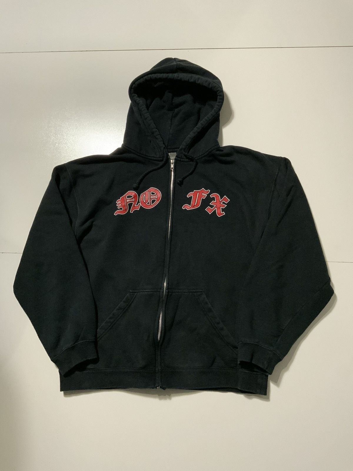 image of Rock Band x Vintage Y2K Nofx Surfer Fat Wreck Chords 2001 Punk Hoodie in Black, Men's (Size XL)