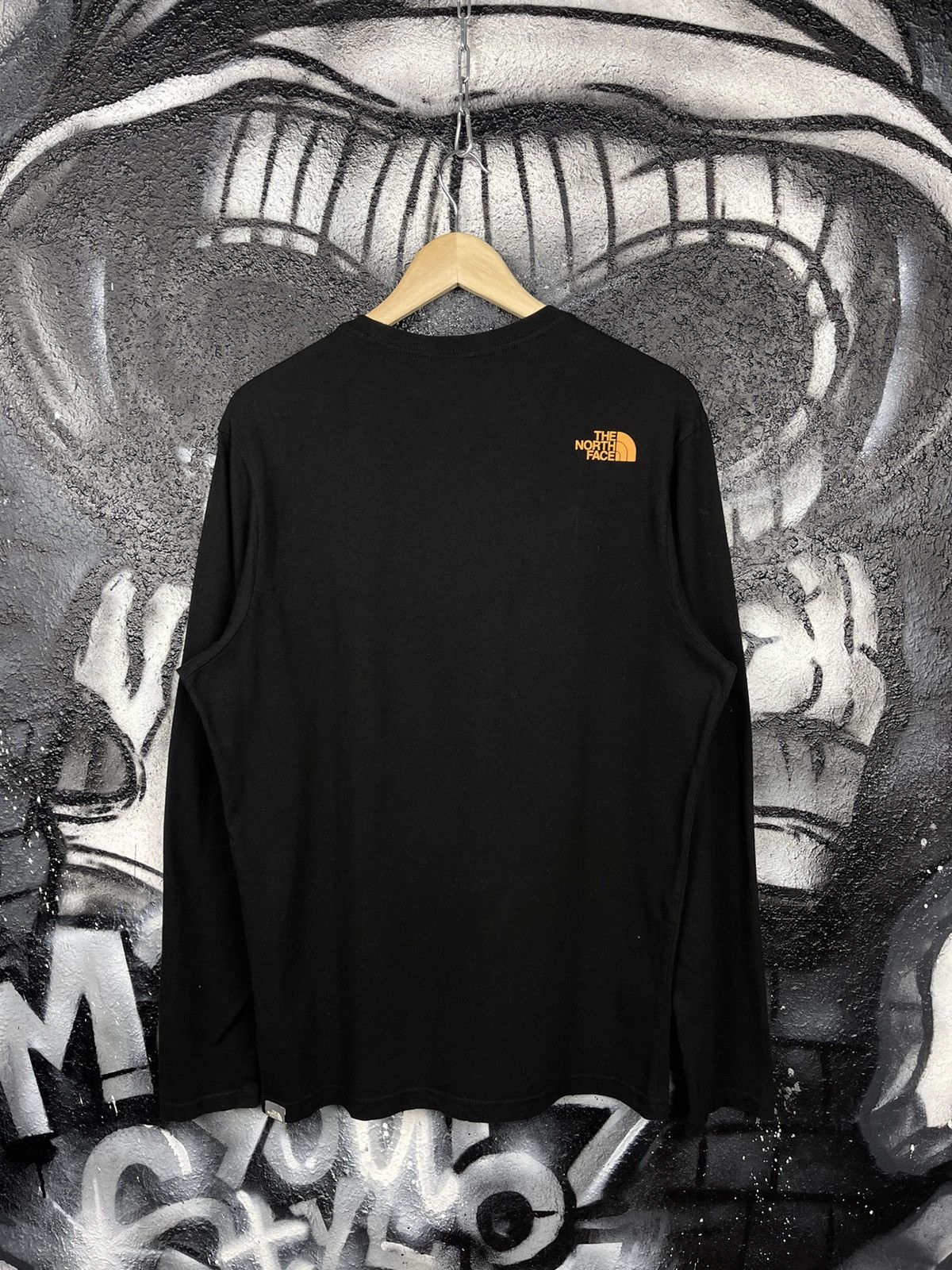 The North Face The North Face Long Sleeve T-Shirt Men’s Size M Size US M / EU 48-50 / 2 - 4 Thumbnail