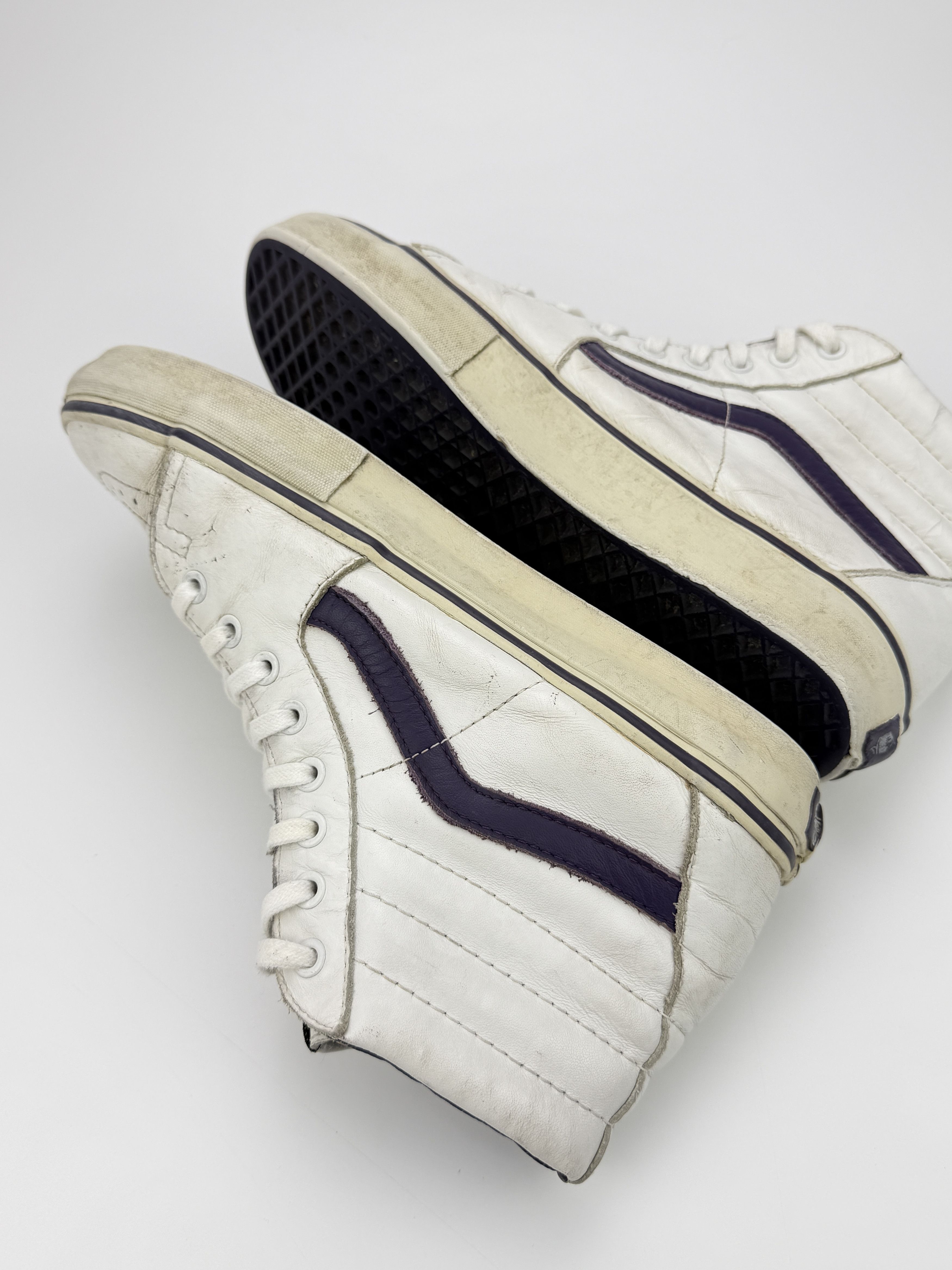 Marc Jacobs × Vans Vans Marc Jacobs White Leather Mid Sneakers Shoes Size US 9 / EU 42 - 7 Thumbnail