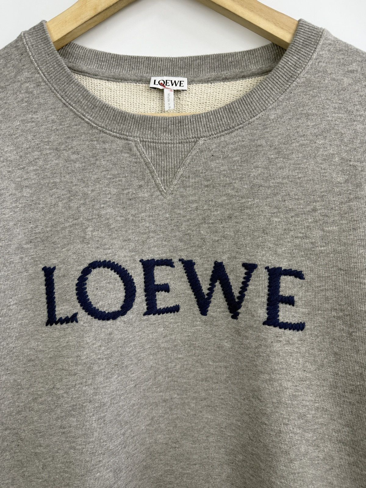 Loewe Loewe Luxury Sweatshirt Embroidered Logo Made in Portugal Size US XL / EU 56 / 4 - 5 Thumbnail