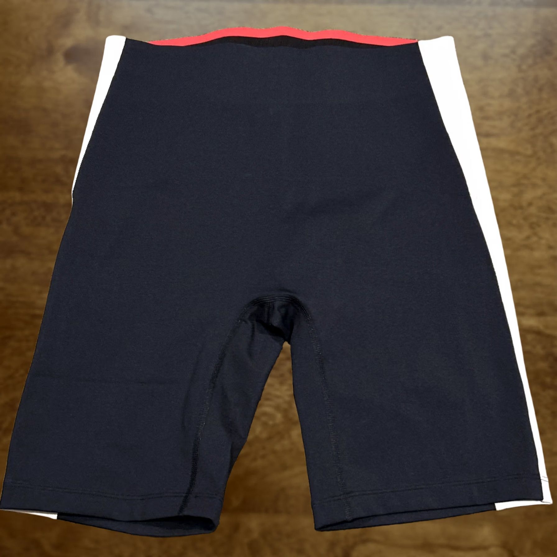 Vintage Noli Shorts Yoga Bike M Navy Blue White Stretch B24 Size 32" / US 10 / IT 46 - 1 Thumbnail