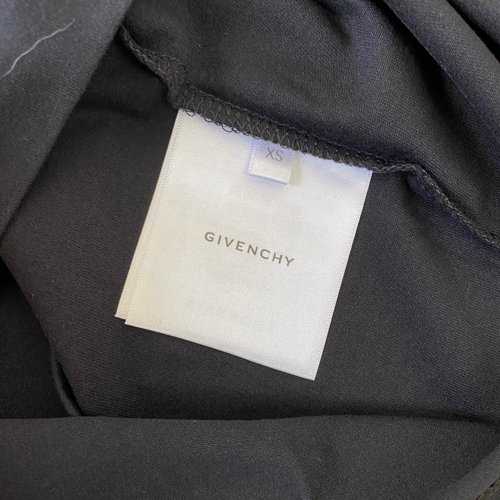 Givenchy x Disney Black Embroidered Rainbow Heart Logo T-Shirt Size US XS / EU 42 / 0 - 8 Thumbnail
