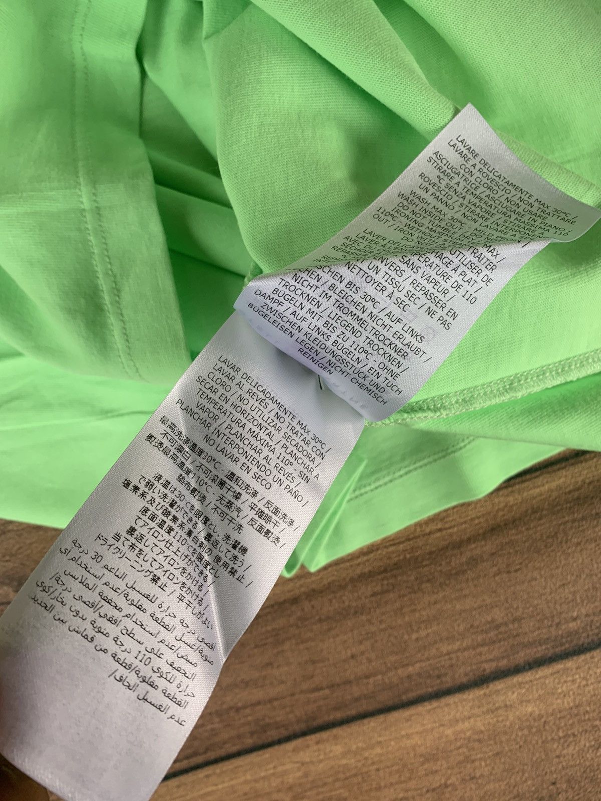 Stella McCartney Stella McCartney 23 old bond st. London neon Size US S / EU 44-46 / 1 - 6 Thumbnail