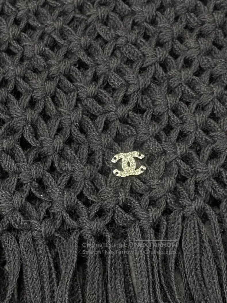 Chanel Chanel Black hollow knitted tassel hem sleeveless Size XS / US 0-2 / IT 36-38 - 2 Thumbnail
