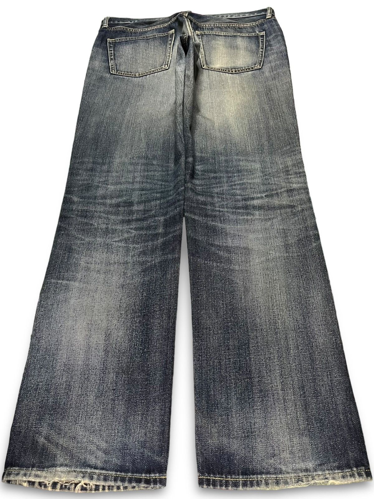 Japanese Brand × Uniqlo Vintage Japanese Uniqlo Blue Wash Distressed Baggy Jeans Size US 37 - 2 Thumbnail