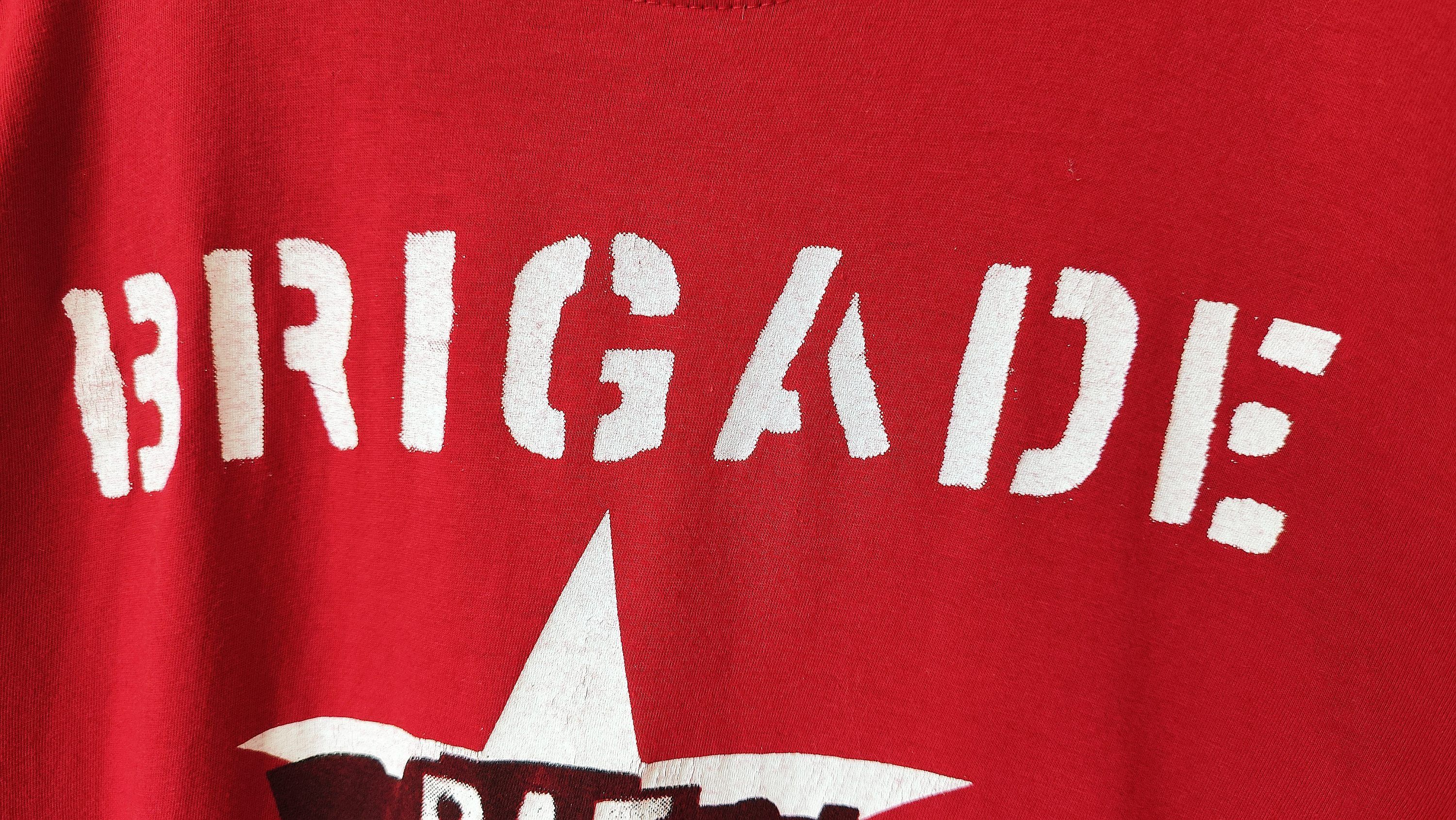 Band Tees × Brigade × Vintage Vintage 90s Brigade Rosse worn by CLASH Joe Strummer Tshirt Size US S / EU 44-46 / 1 - 6 Thumbnail