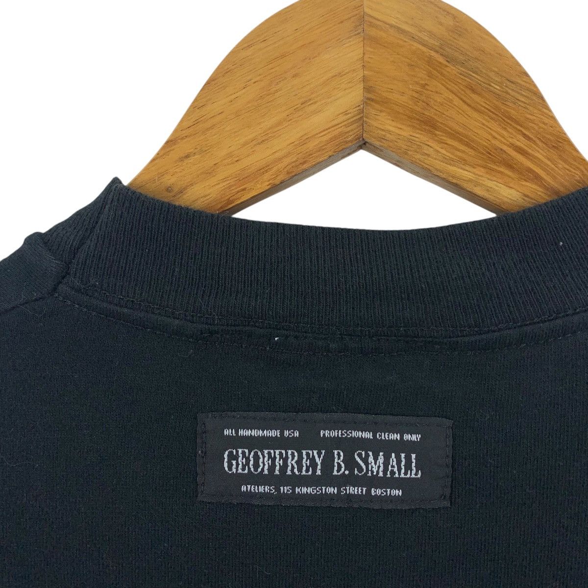Designer × Geoffrey B. Small Vintage GEOFFREY B.SMALL art printed italian designer tee Size US XS / EU 42 / 0 - 10 Thumbnail