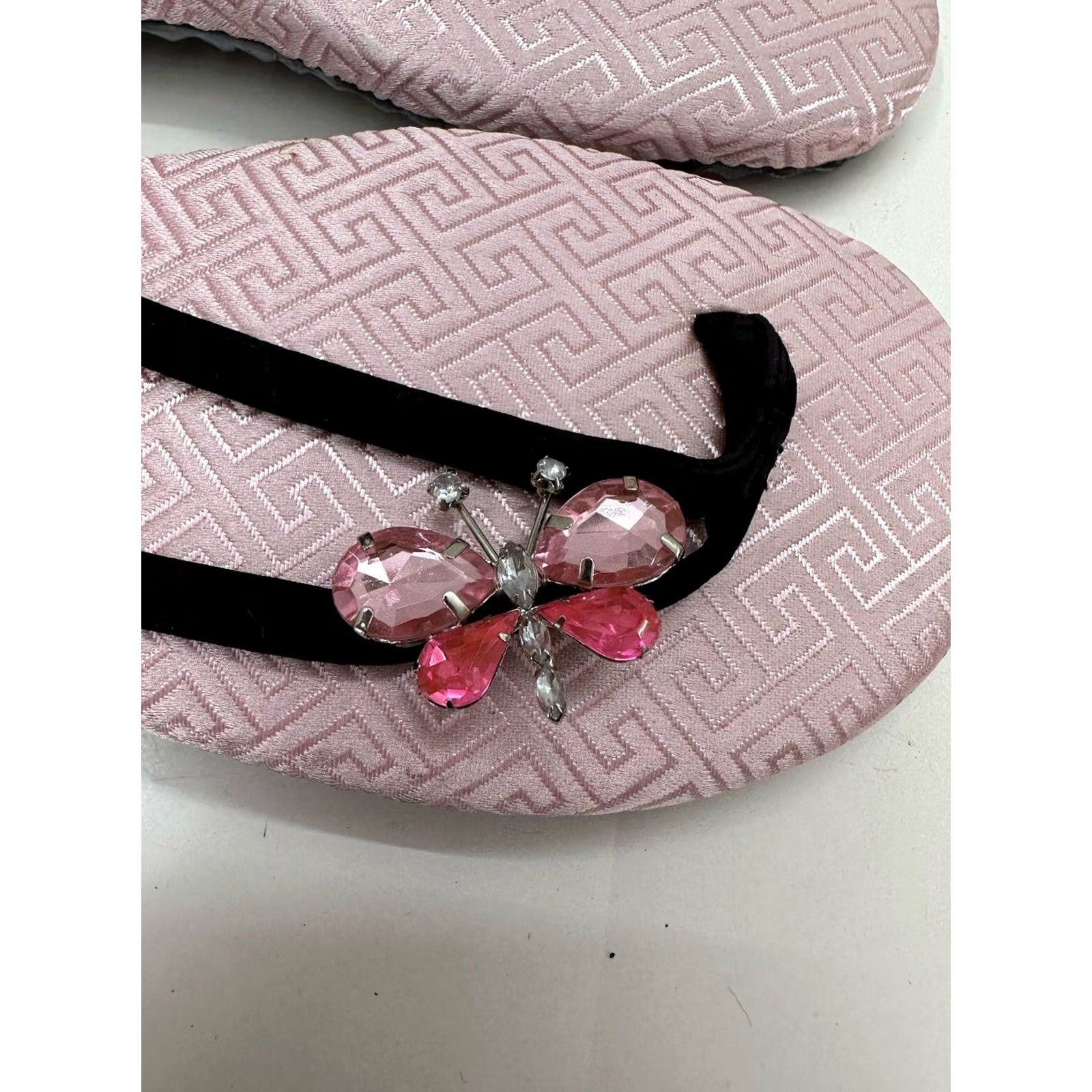 Pinko Chilis Womens Flip Flops Size 6 Pink Rhinestone Butterfly Suede Thong 80s 90s NEW Size US 6 / IT 36 - 5 Thumbnail
