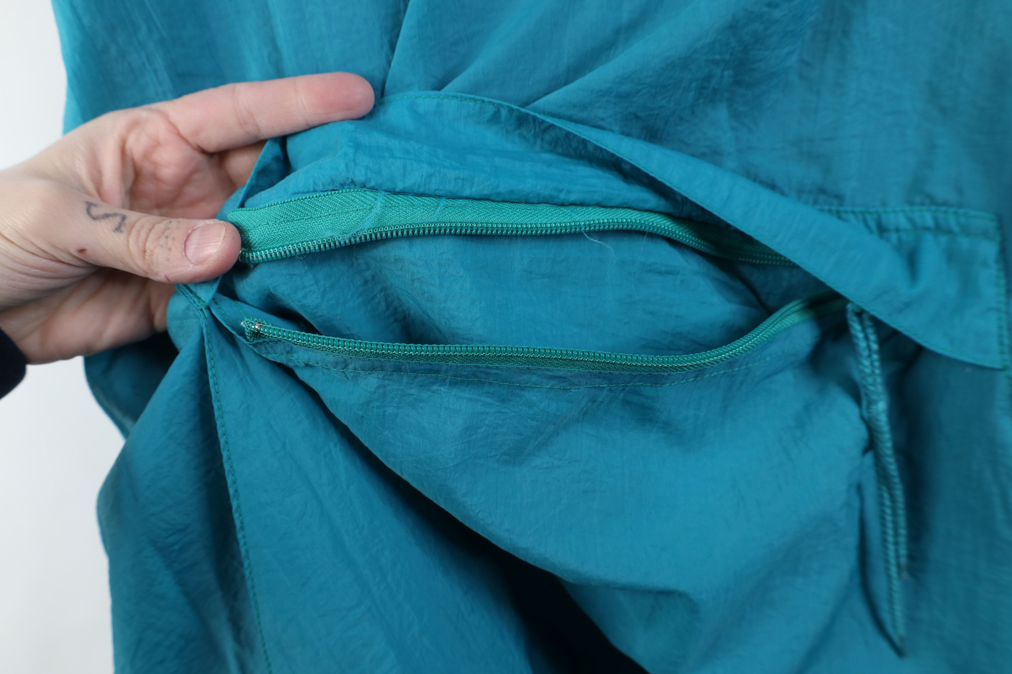 Vintage Vintage 90s Streetwear Packable Windbreaker Jacket Teal Size US XL / EU 56 / 4 - 7 Thumbnail