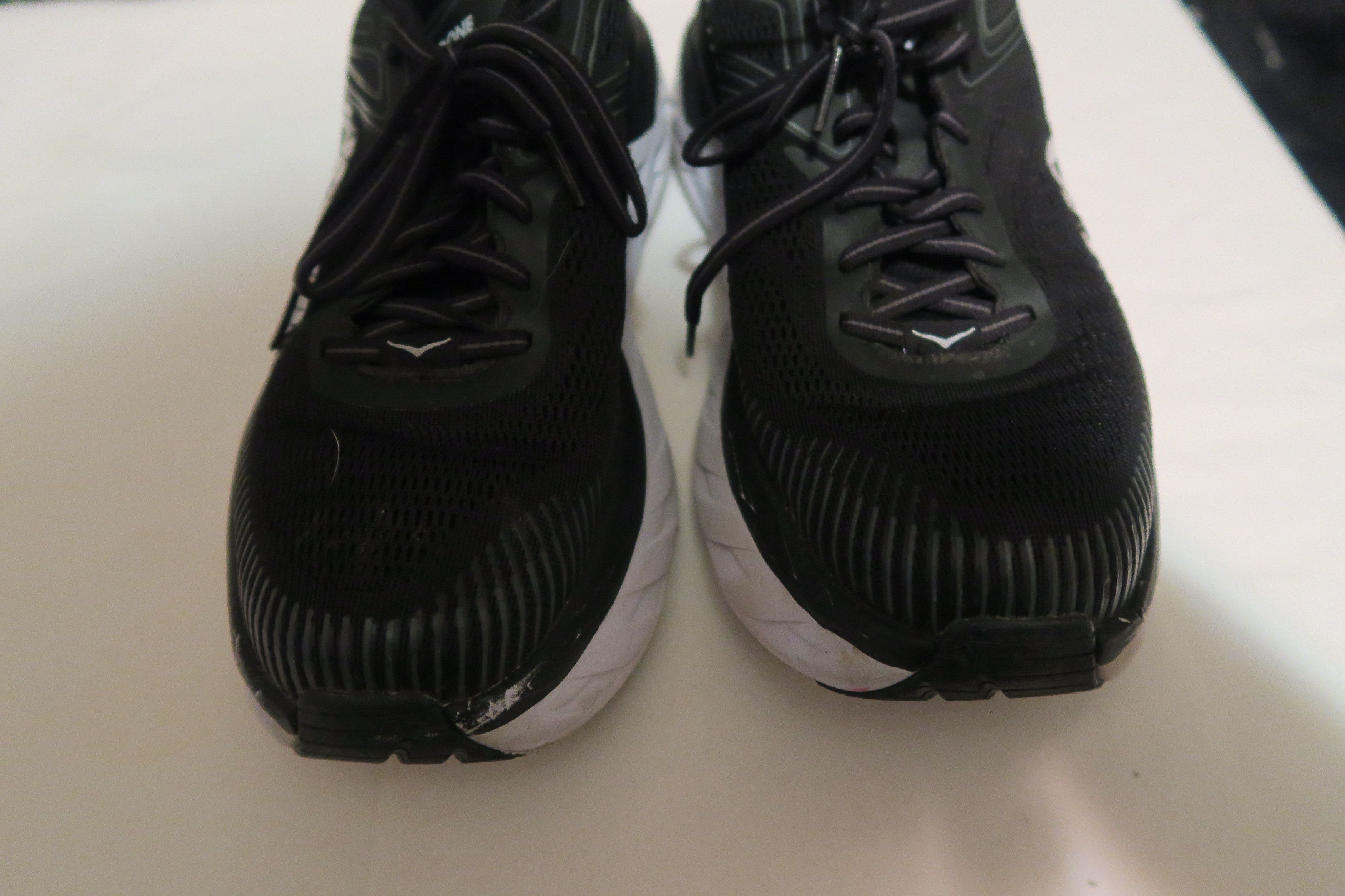 Hoka Hoka One One Mens Bondi 7 Running Shoes Black White Size US 10 / EU 43 - 2 Thumbnail