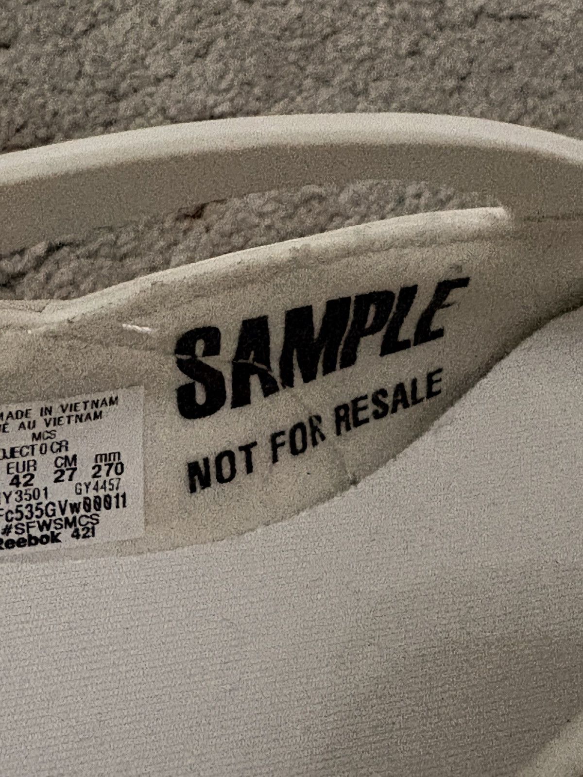 Maison Margiela × Reebok Maison margiela X Reebok Size US 8 / EU 41 - 6 Thumbnail