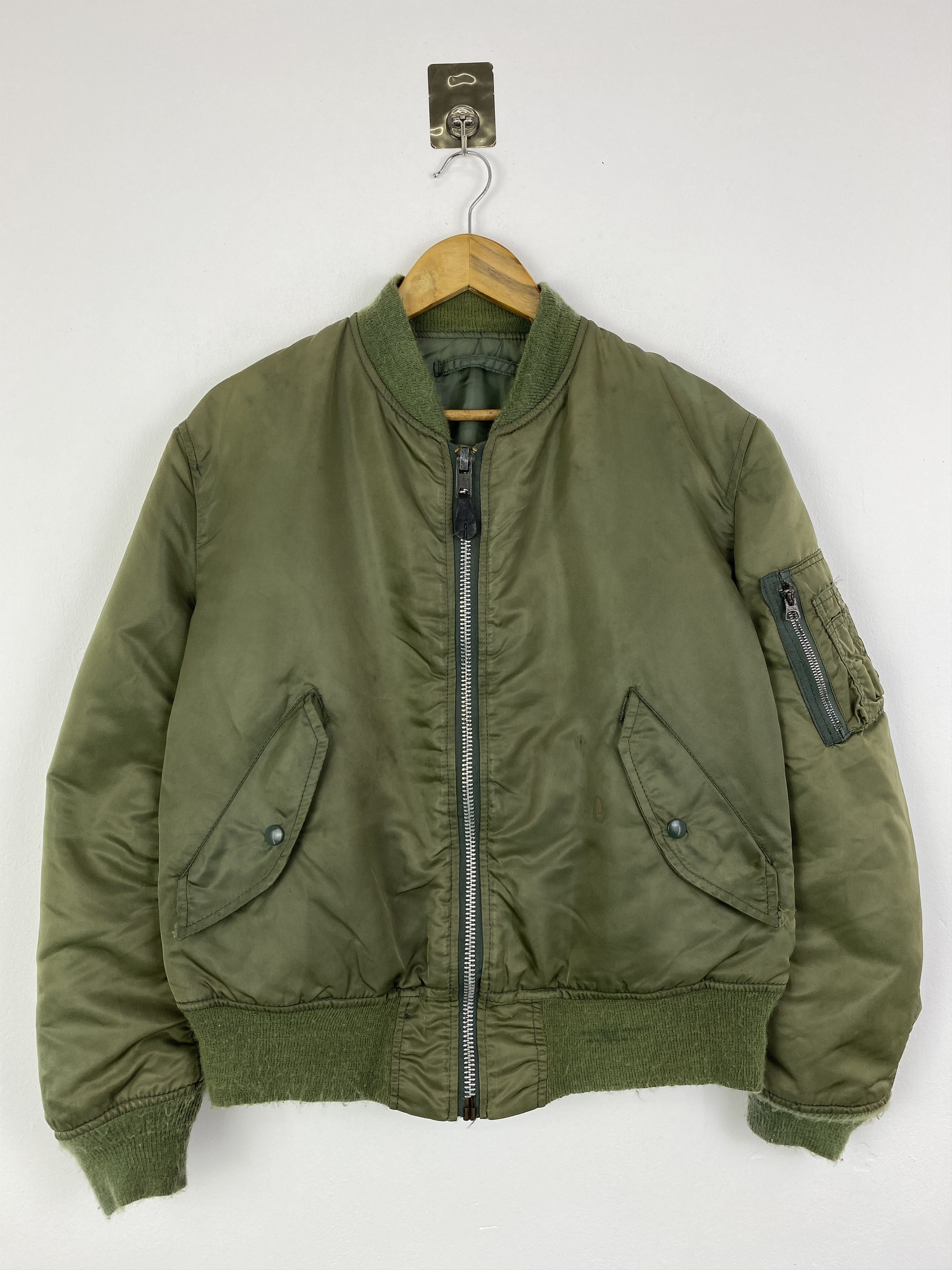 Alpha Industries Vintage Alpha Industries Bomber Flying Jacket J0014 Size US M / EU 48-50 / 2 - 1 Thumbnail