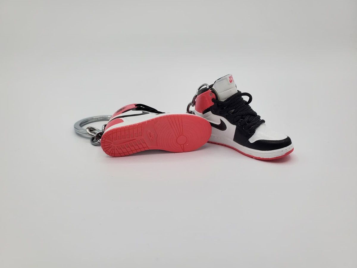 Nike Jordan 1 High Rust Pink Keychain Set Size ONE SIZE - 3 Thumbnail