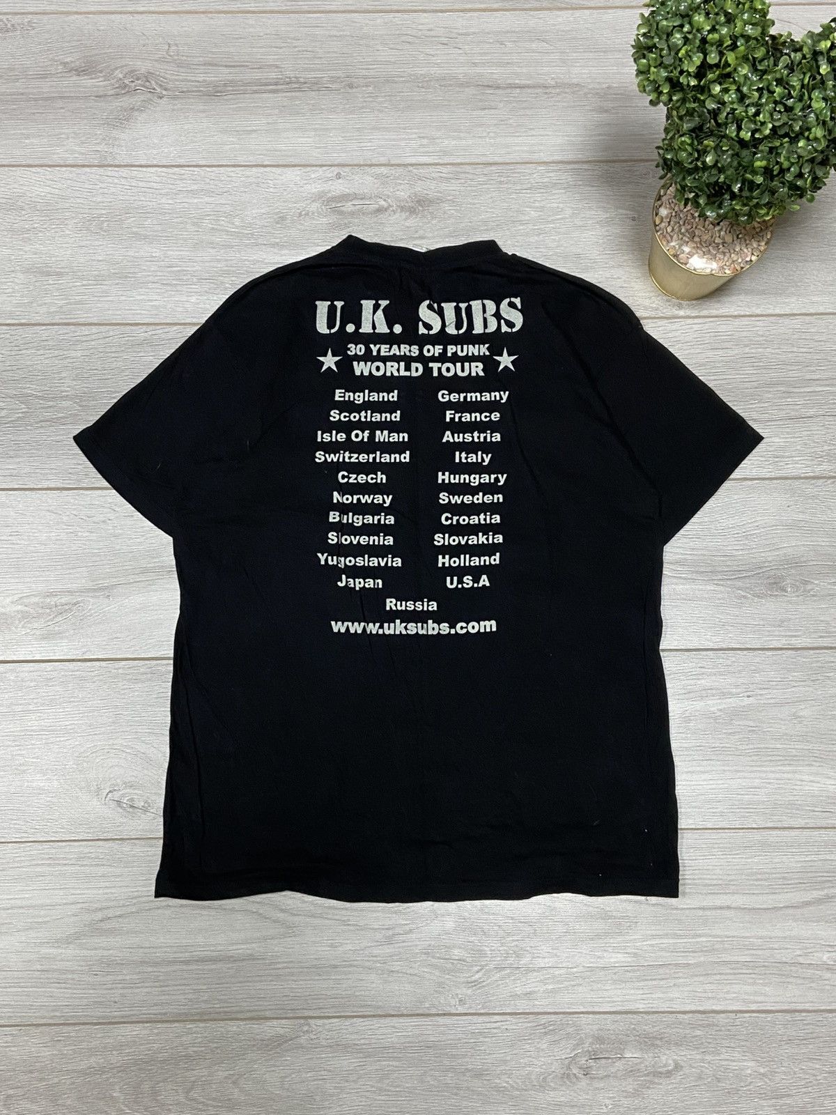Band Tees Vintage Y2K UK SUBS skull ☠️ punk 30 years tour band tees Size US XL / EU 56 / 4 - 7 Thumbnail
