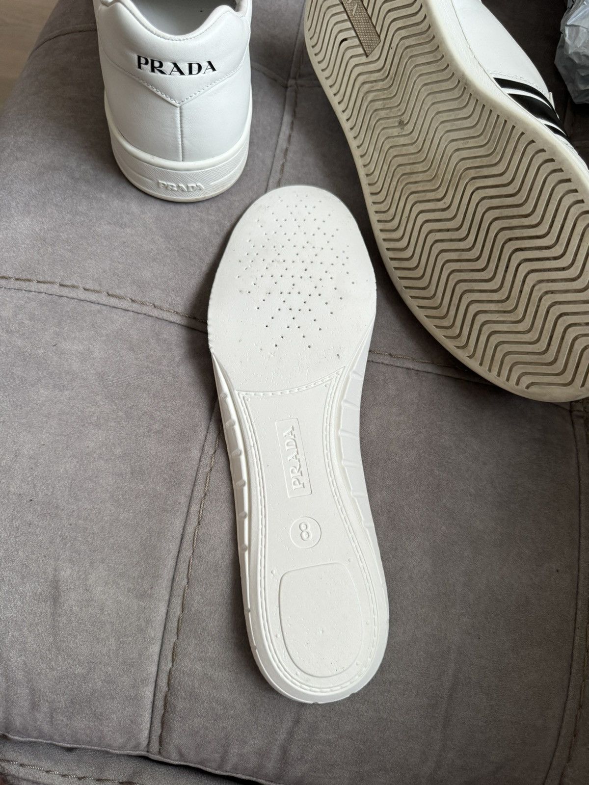 Prada Prada men sneakers SZ UK8 study insole measurements in photo Size US 9.5 / EU 42-43 - 17 Thumbnail