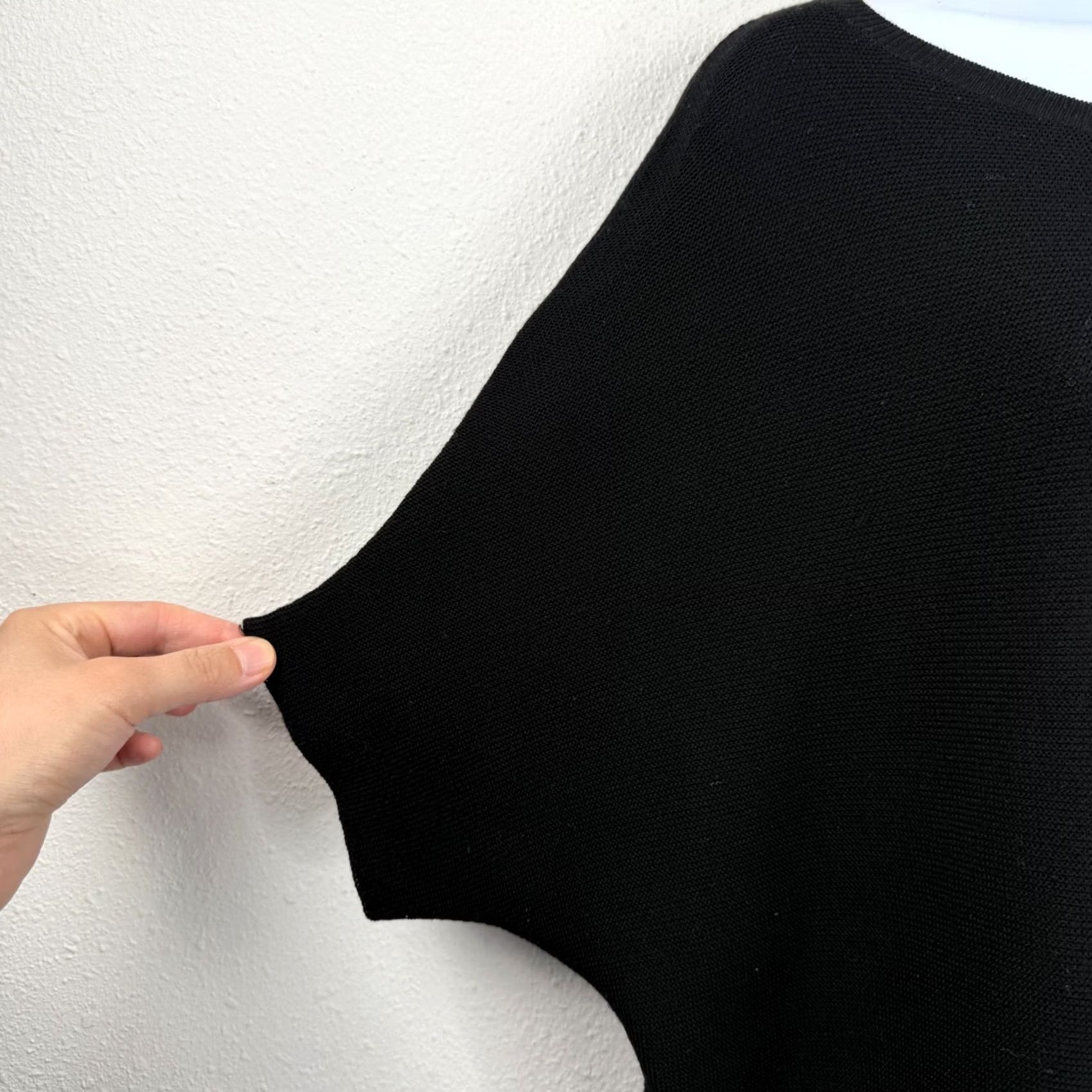 Vintage VINTAGE The Reset R Label Sweater Womens L Black 100% Wool Crew Neck Cap Sleeve Pullover All Seasons Womens Size L / US 10 / IT 46 - 3 Thumbnail