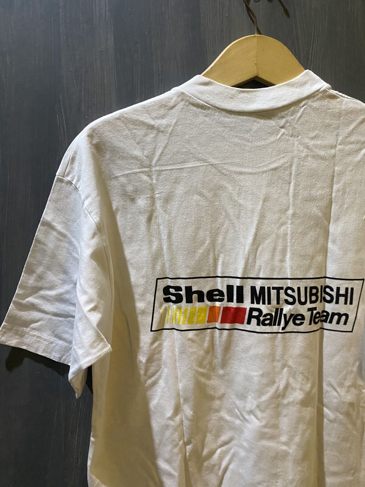 Vintage Shell Mitsubishi ralliart Racing team tshirt Size US L / EU 52-54 / 3 - 4 Thumbnail