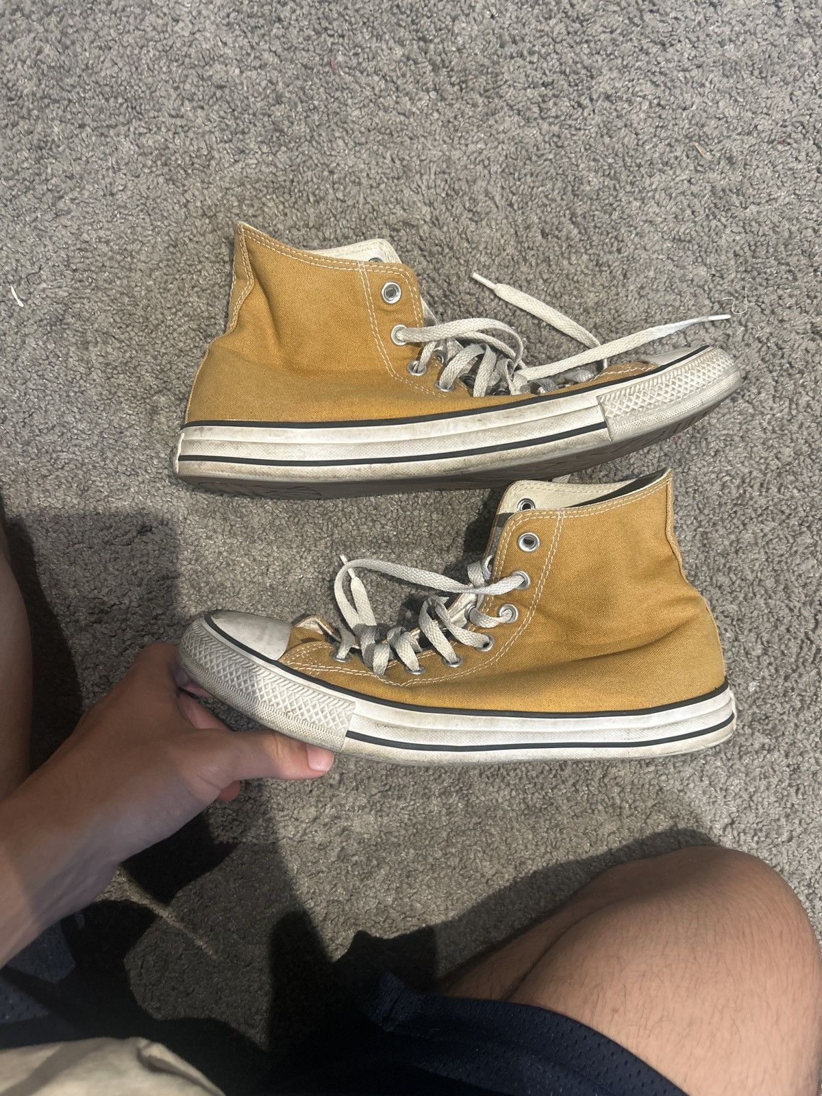 Converse Vintage Beige high top converse Size US 9.5 / EU 42-43 - 4 Thumbnail