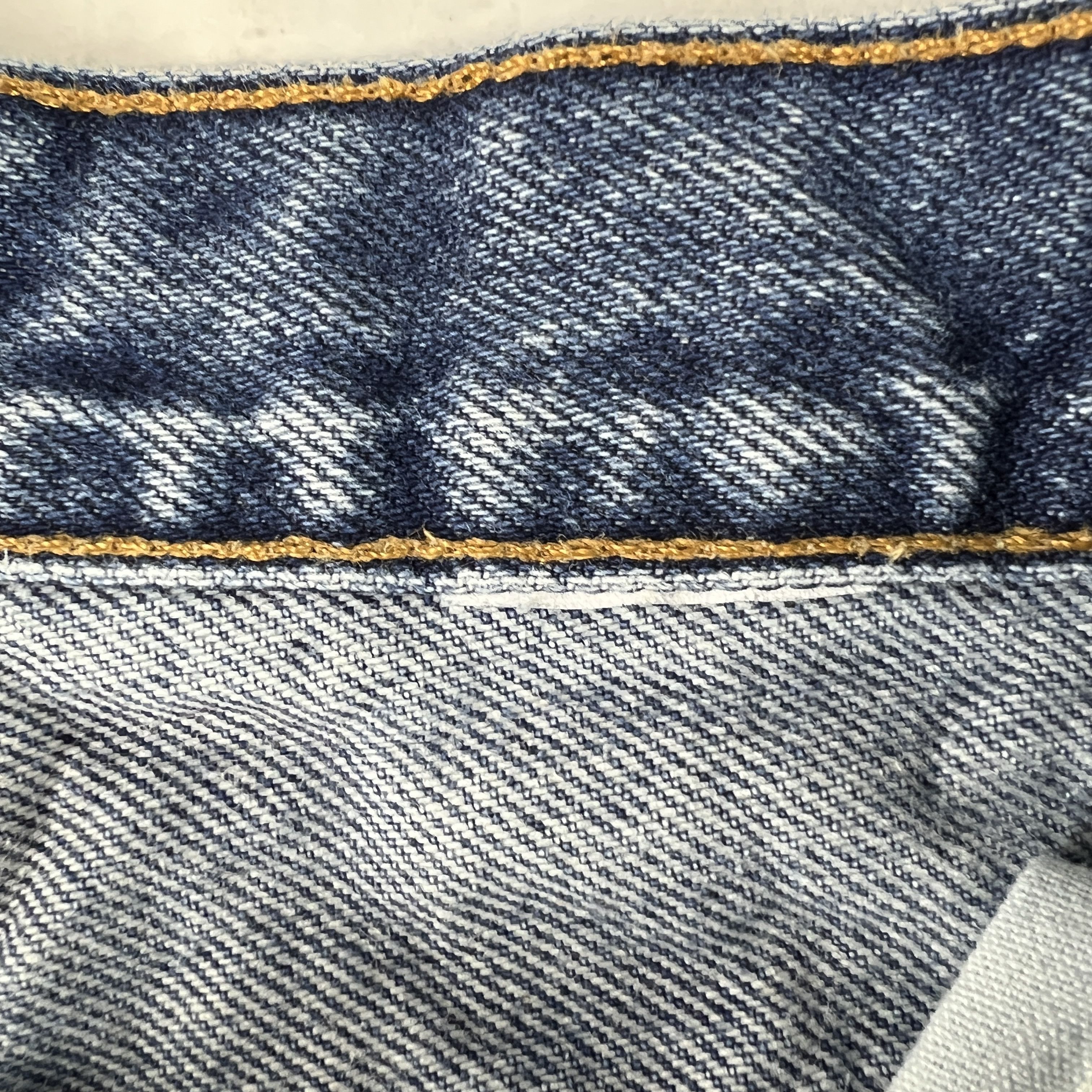 Levi's × Vintage Y2K Levi's Jean Shorts Whiskers Cut Off Cotton Denim Jorts Size US 32 / EU 48 - 3 Thumbnail