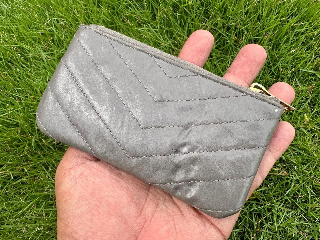 Yves Saint Laurent Authentic Saint Laurent Cassandre Matelasse Key Pouch In Size ONE SIZE - 2 Thumbnail