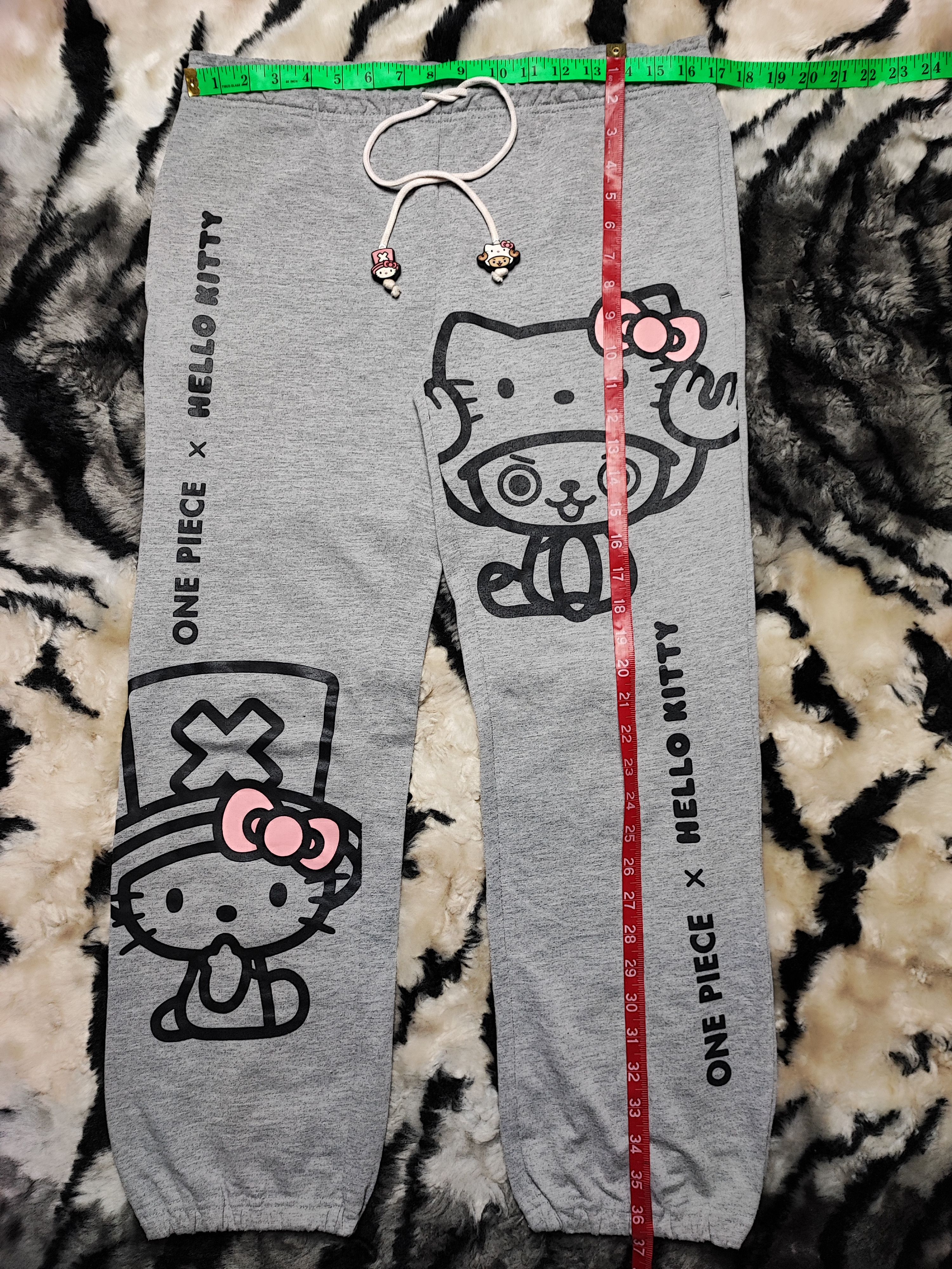 Anime × One Piece ONE PIECE X HELLO KITTY JOGGER SWEATPANTS Size US 33 - 7 Thumbnail
