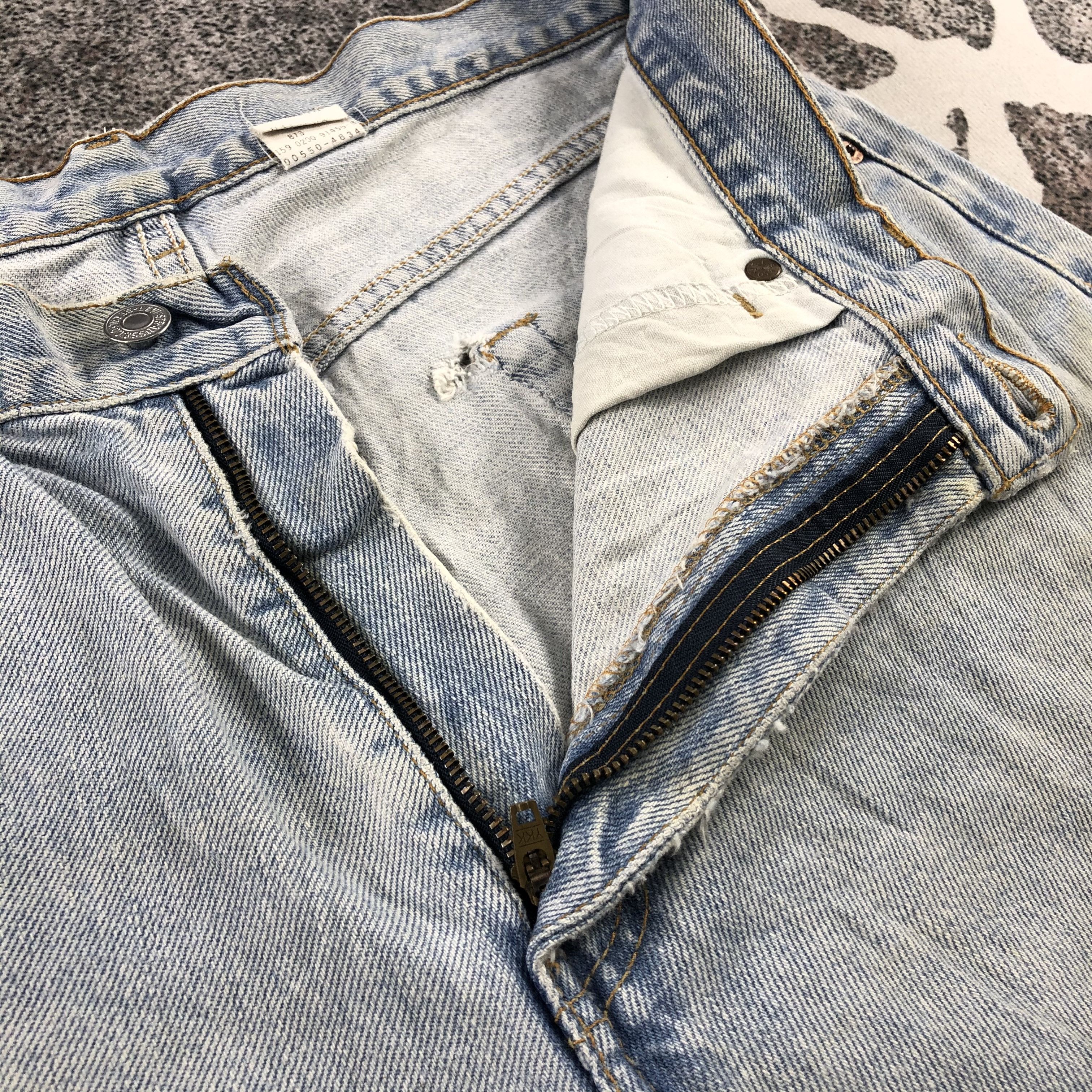 Levi's Vintage Levis 550 Jeans Relaxed Fit Denim KJ948 Size US 34 / EU 50 - 15 Thumbnail