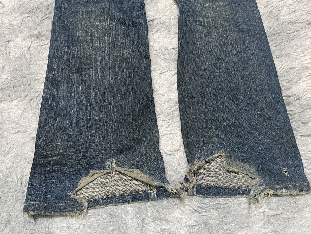 20471120 90s YANUK FLARE JEANS DISTRESSED DESIGN Size US 30 / EU 46 - 13 Thumbnail