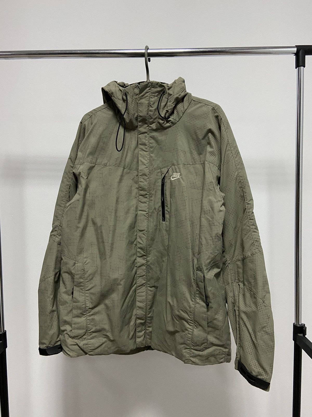Nike vintage jacket small logo
